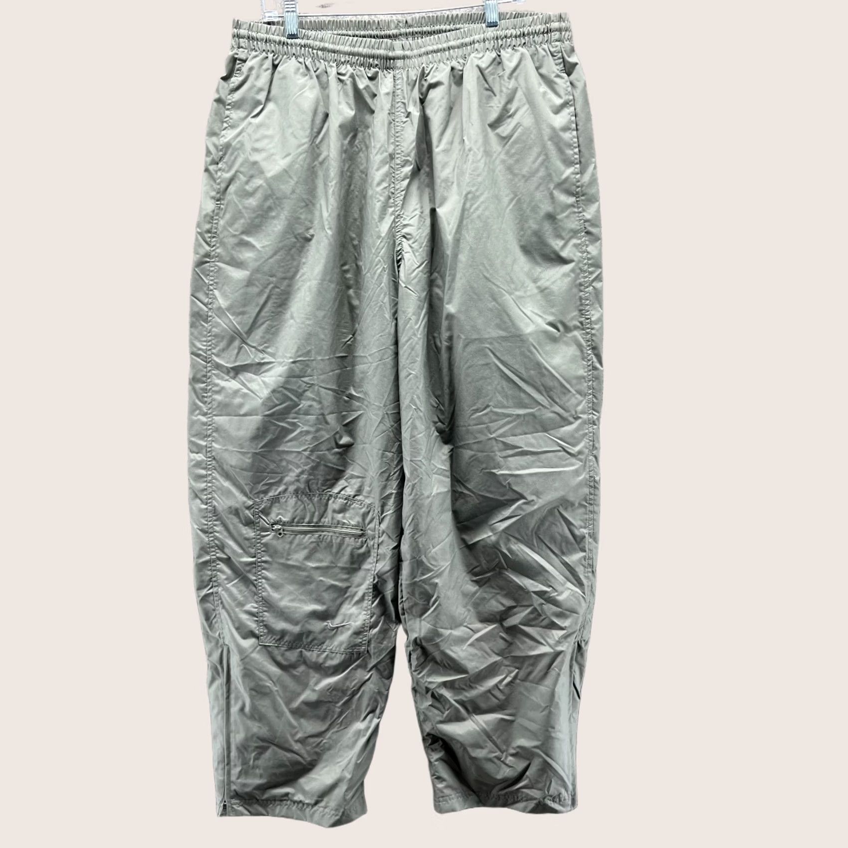 Nike VINTAGE Nike Pants Mens XXL Gray Nylon Fleece Lined Windbreaker Cargo Y2K Baggy Size US 39 - 1 Thumbnail