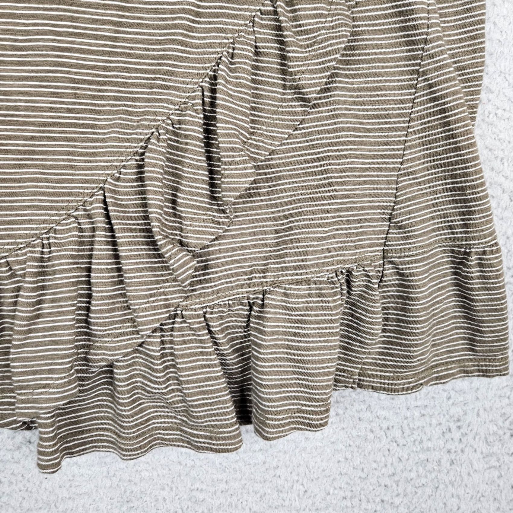 Anthropologie VINTAGE Anthropologie Women’s Brown White Stripes Ruffle Tank Top Size S Size S / US 4 / IT 40 - 2 Thumbnail