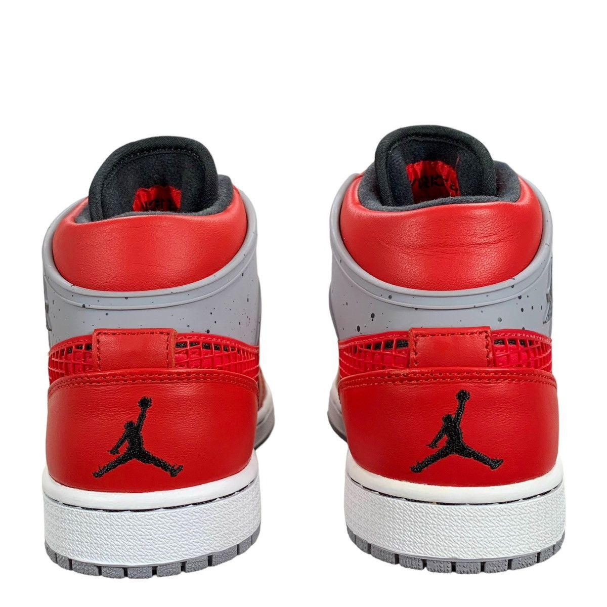 Jordan Brand Air Jordan 1 Retro ‘89 Toro Fire Red Black Grey 2013 Sneaker Size US 8 / EU 41 - 5 Thumbnail