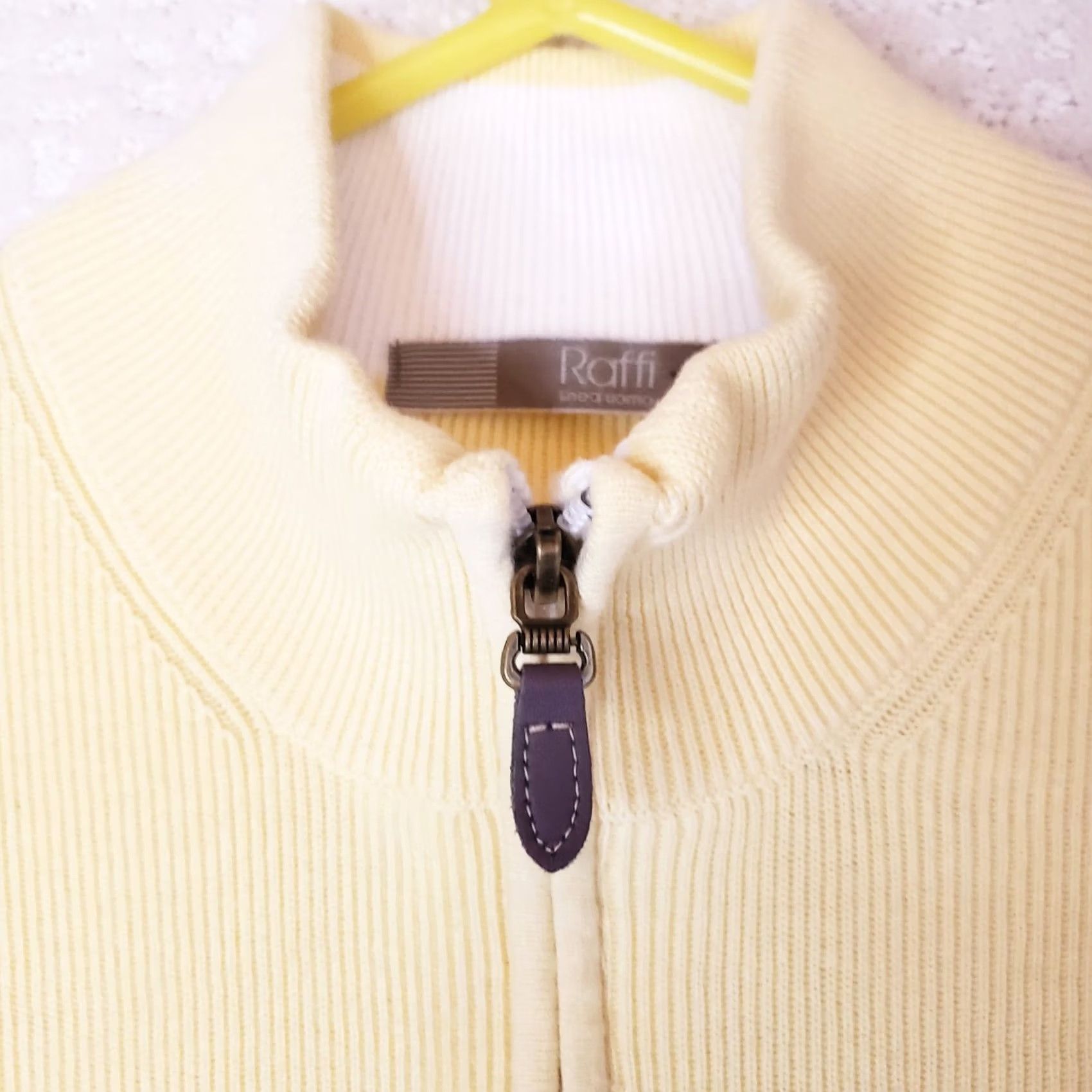 Vintage Raffi Sweater Mens L Yellow Zip Ribbed Knit Cotton Vest Mock Neck Leather Size US L / EU 52-54 / 3 - 5 Thumbnail