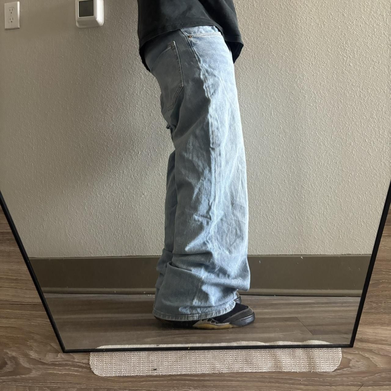 Japanese Brand Crazy Vintage Y2K/2000s Baggy Light Wash Streetwear Denim Jeans! 29x31 Size US 29 - 2 Thumbnail