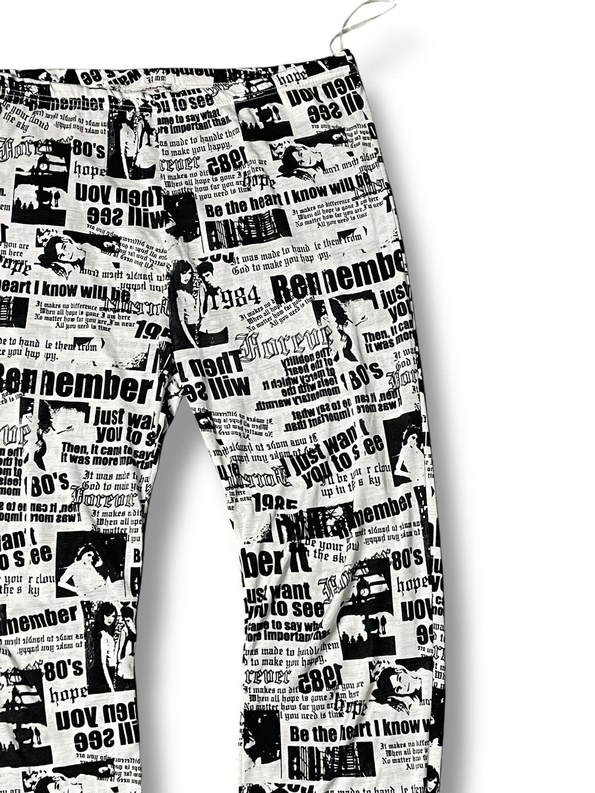 Designer × Japanese Brand Blue Trive Newspaper Pattern Cotton Spandex Pants (4) Size US 30 / EU 46 - 6 Thumbnail