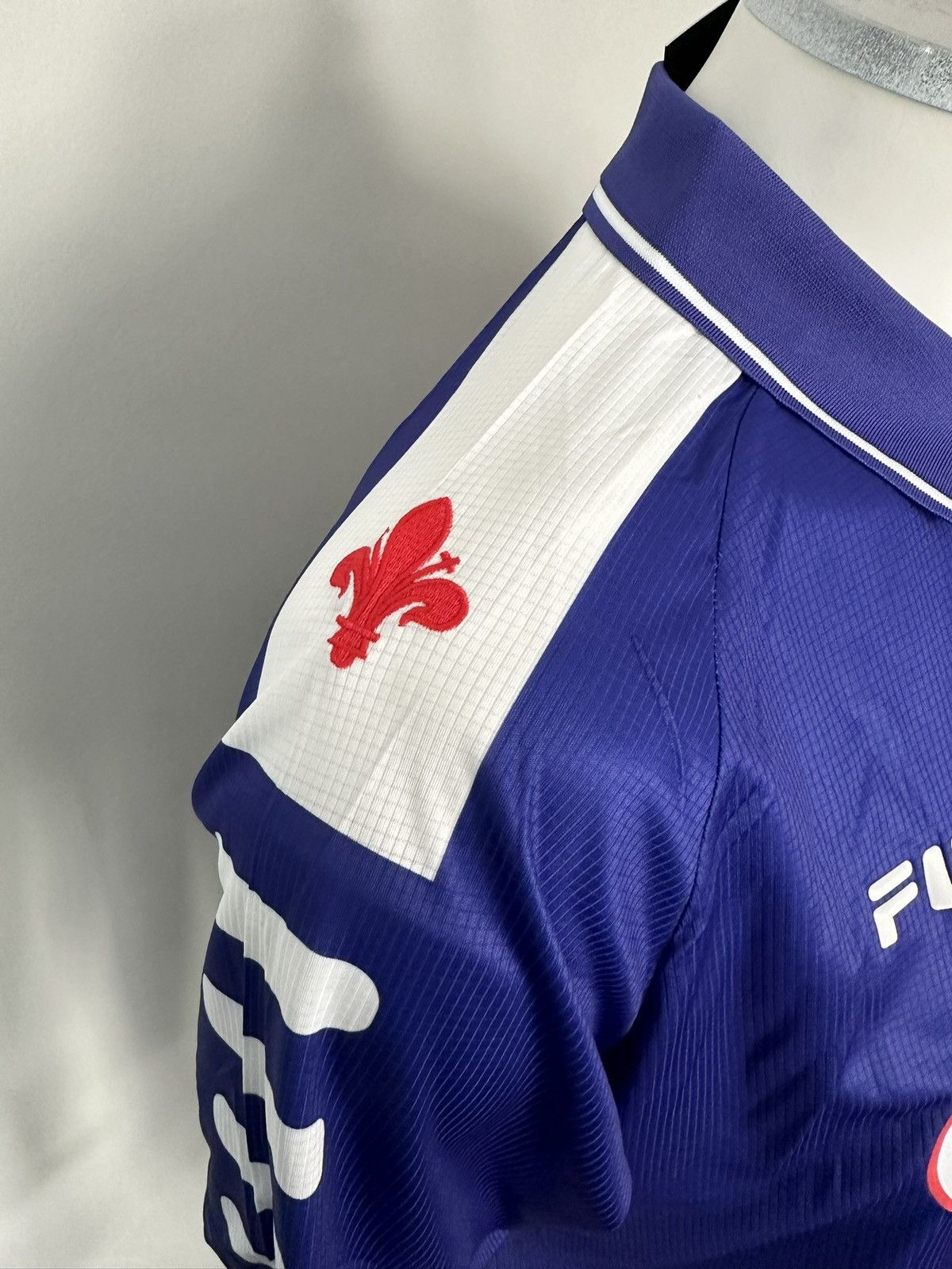 Fila Gabriel Batistuta Fiorentina New Men’s Fila Soccer Jersey Size US M / EU 48-50 / 2 - 6 Thumbnail