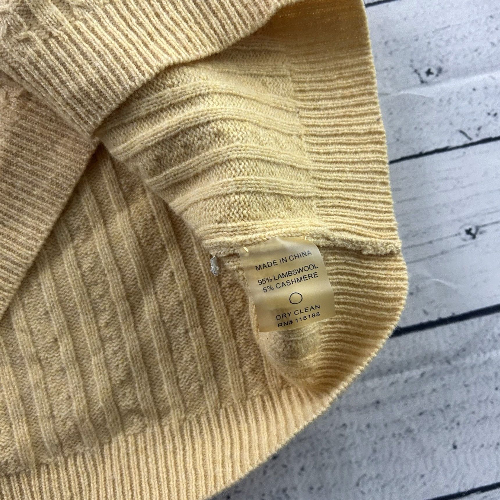 Vintage Martin + Osa Sweater Women's Cable-Knit Cashmere Lambswool Yellow M Pullover Knit Top Damens? Size M / US 6-8 / IT 42-44 - 5 Thumbnail