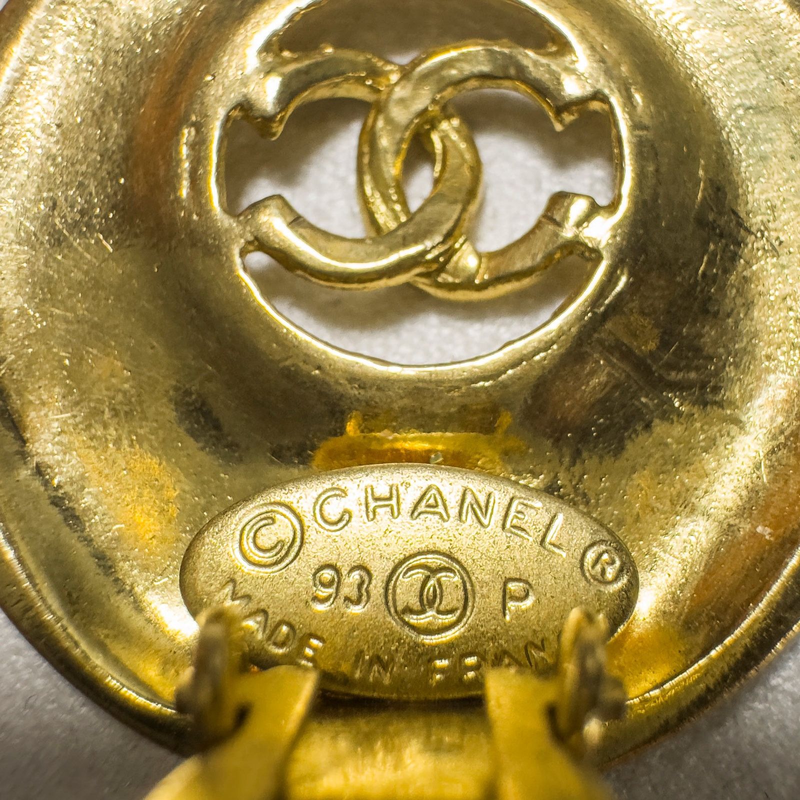 Chanel Vintage Chanel Hollow CC Button Earrings Size ONE SIZE - 4 Thumbnail