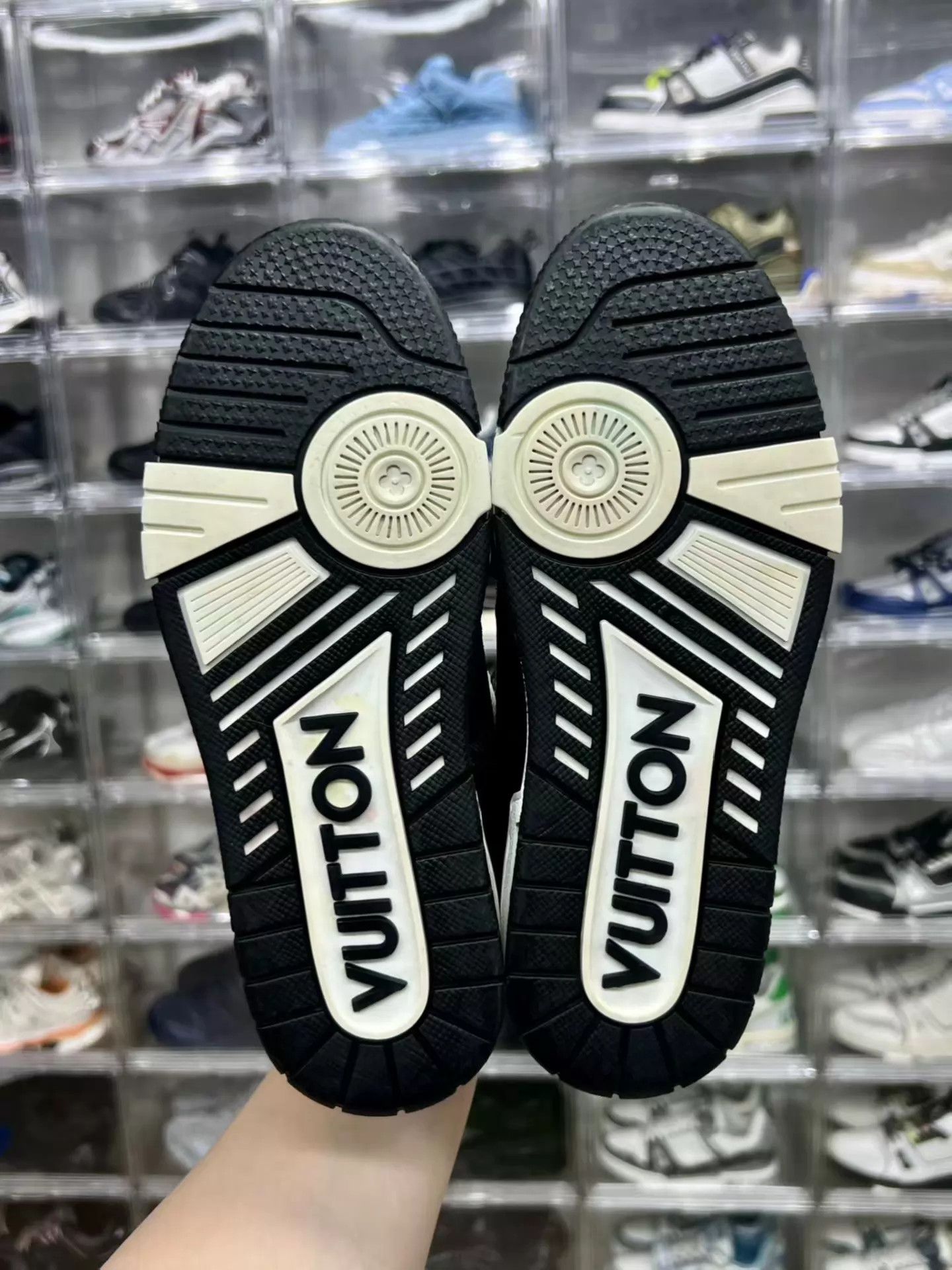 Louis Vuitton LV TRAINER Panda Denim UK4 Like New Size US 6.5 / IT 36.5 - 7 Thumbnail