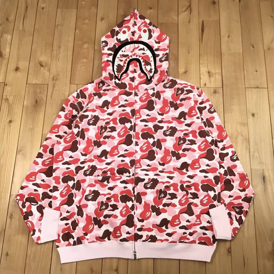 Bape 2008 🔥Hiroshima store camo🔥 BAPE shark full zip hoodie NIGO Size US XL / EU 56 / 4 - 1 Thumbnail
