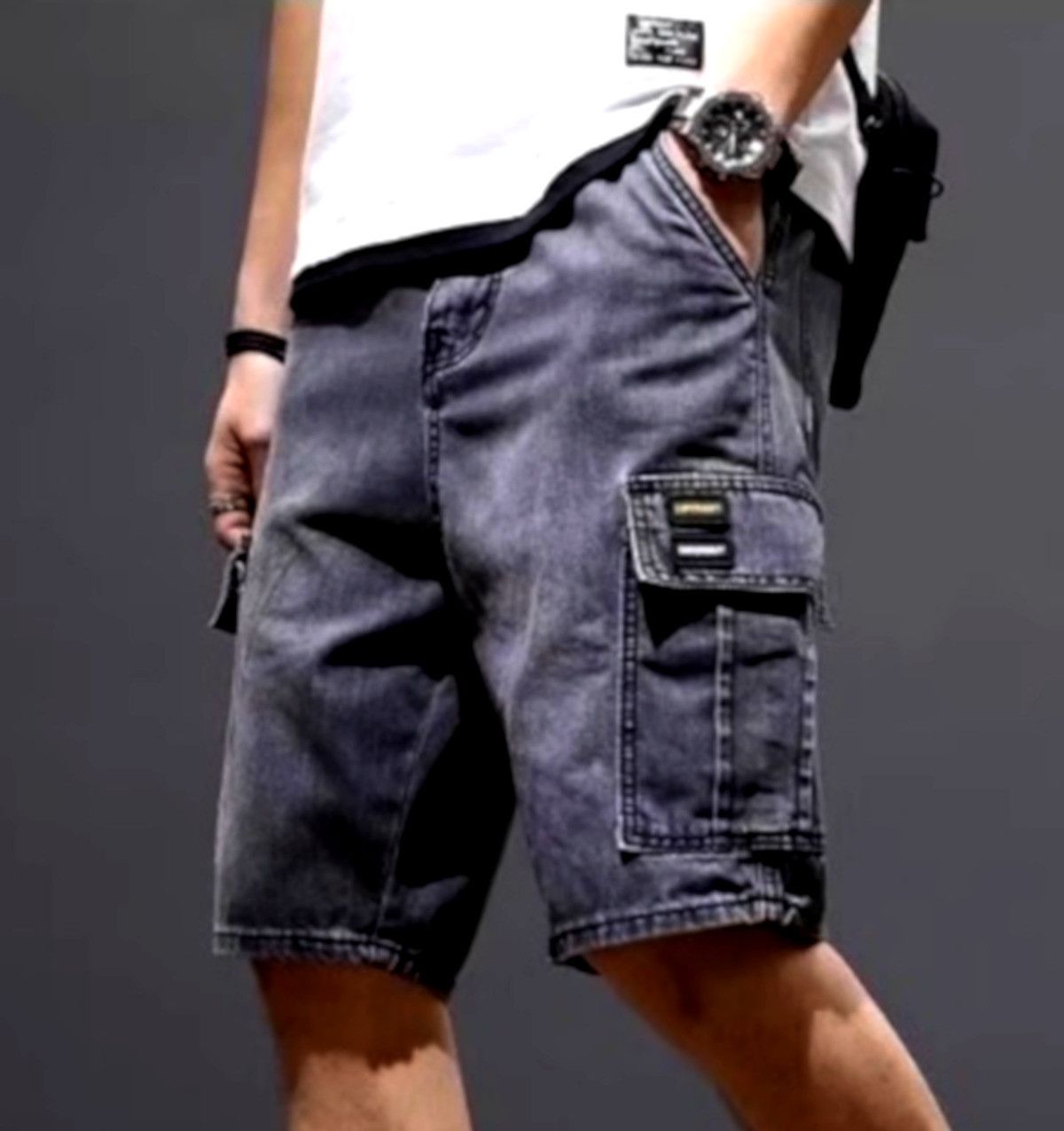 Designer × Japanese Brand × Vintage Stunning Vintage Cargo Pockets Washed Jeans Shorts Size US 30 / EU 46 - 1 Thumbnail