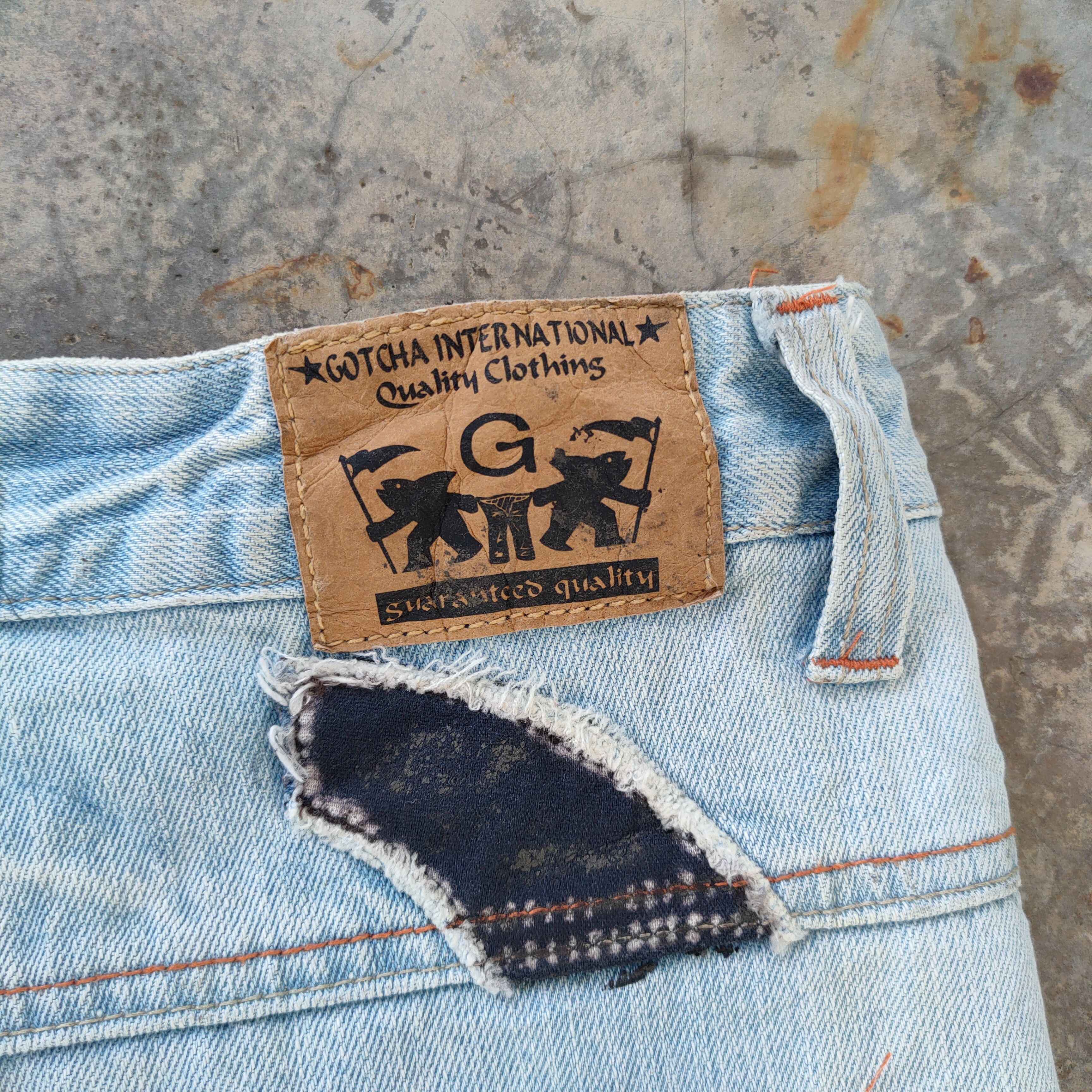 Vintage Gotcha patch light blue jeans pants