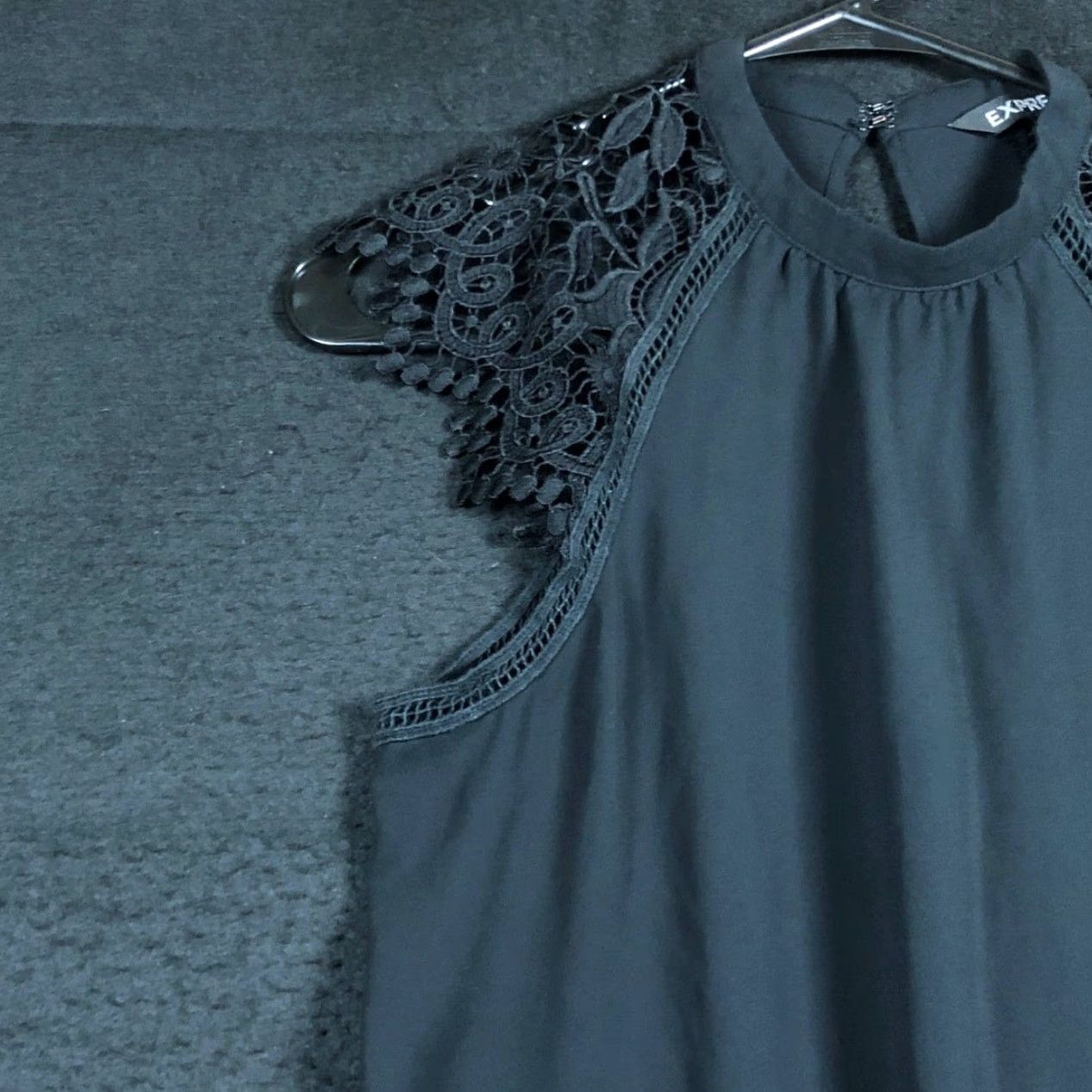 Express Express Womens Blouse Black Crew Neck Lace Cap Short Sleeve Small Size S / US 4 / IT 40 - 4 Thumbnail