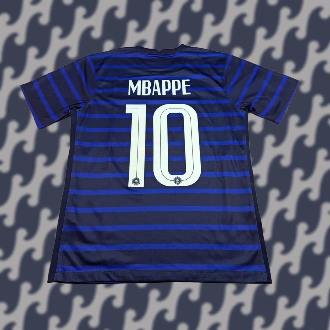 Nike Nike France 2020-2021 Jersey Mbappe Mens Football Jersey Size M Home Size US M / EU 48-50 / 2 - 1 Thumbnail