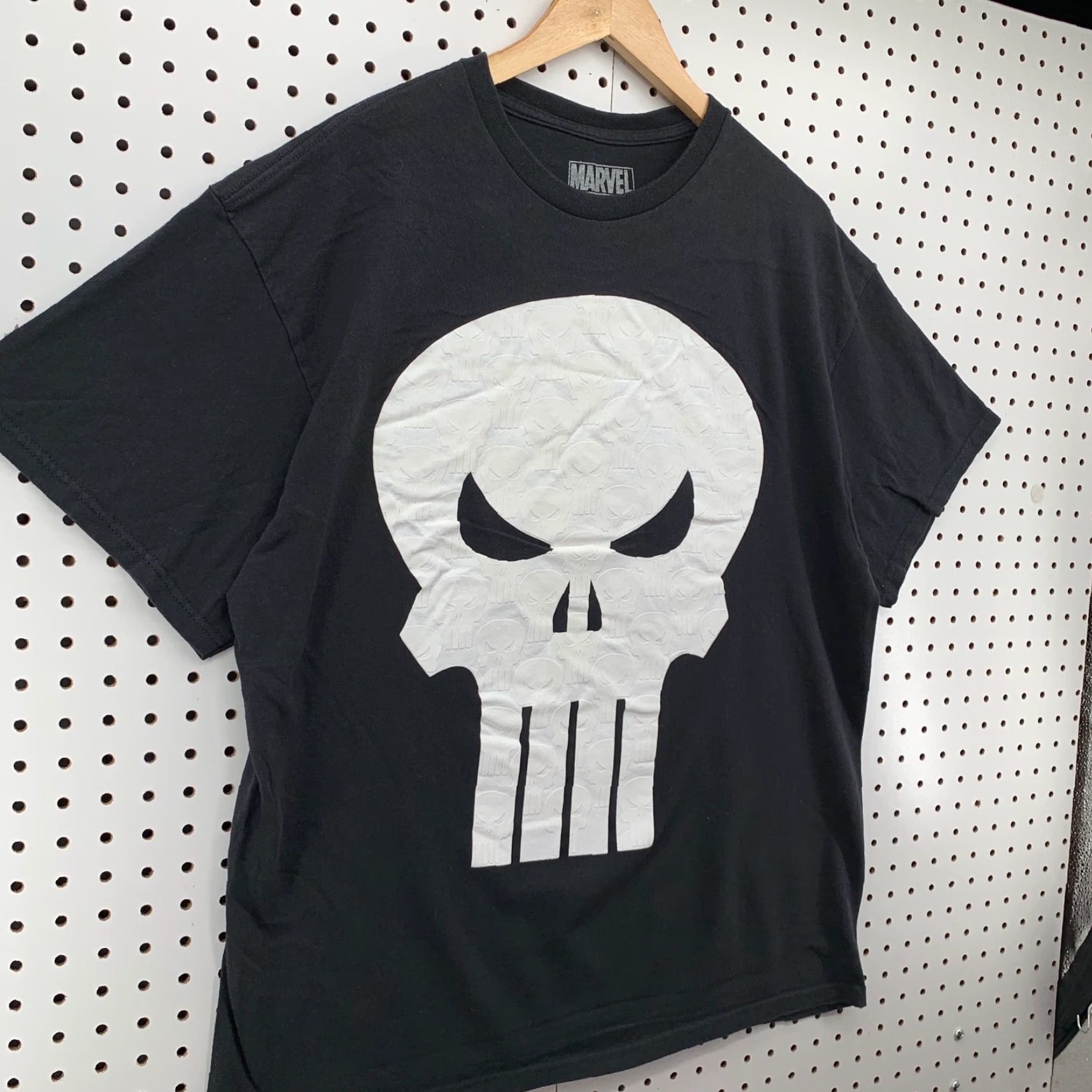 Vintage The Punisher Marvel Shirt Black Mens Large Embossed Graphic Movie 22.5x29 Size US XL / EU 56 / 4 - 7 Thumbnail