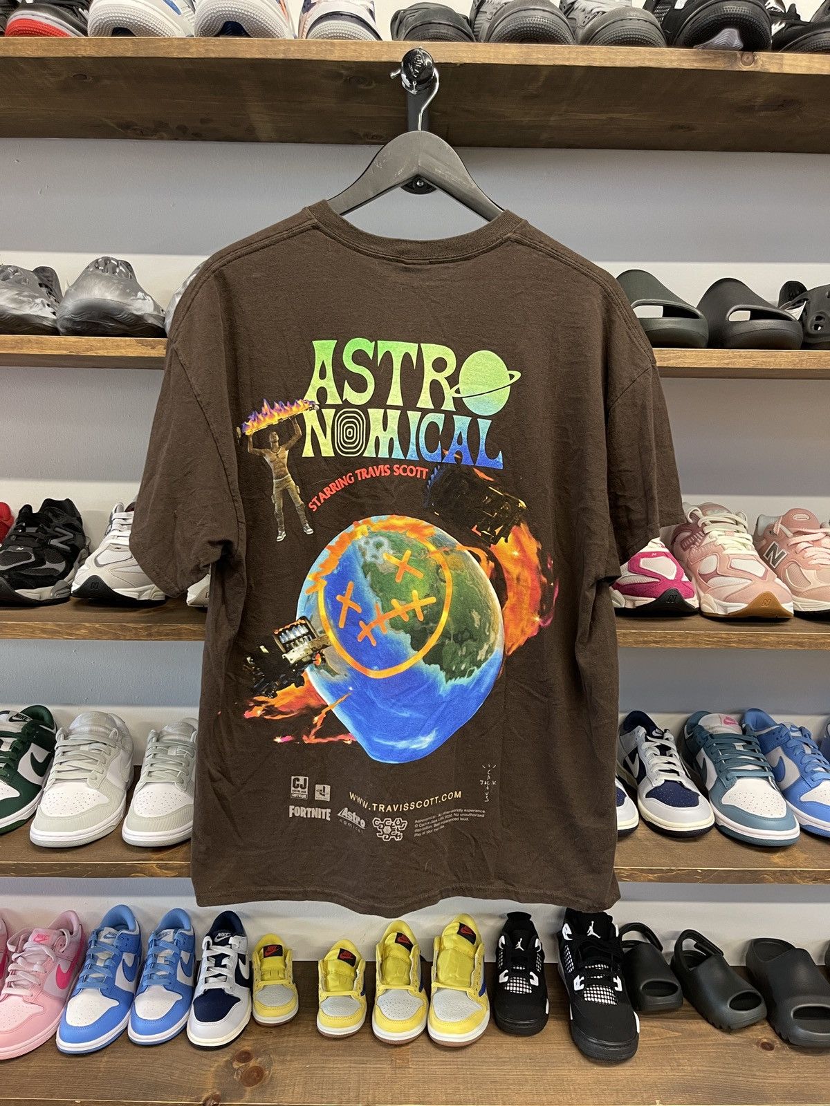 Travis Scott Travis Scott Astronomical Fortnite T-Shirt Large Size US L / EU 52-54 / 3 - 3 Thumbnail