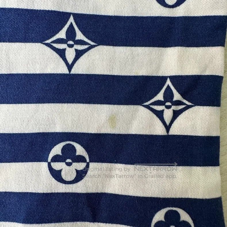 Louis Vuitton Louis Vuitton Navy striped presbyopic print three-quarter Size S / US 4 / IT 40 - 8 Thumbnail