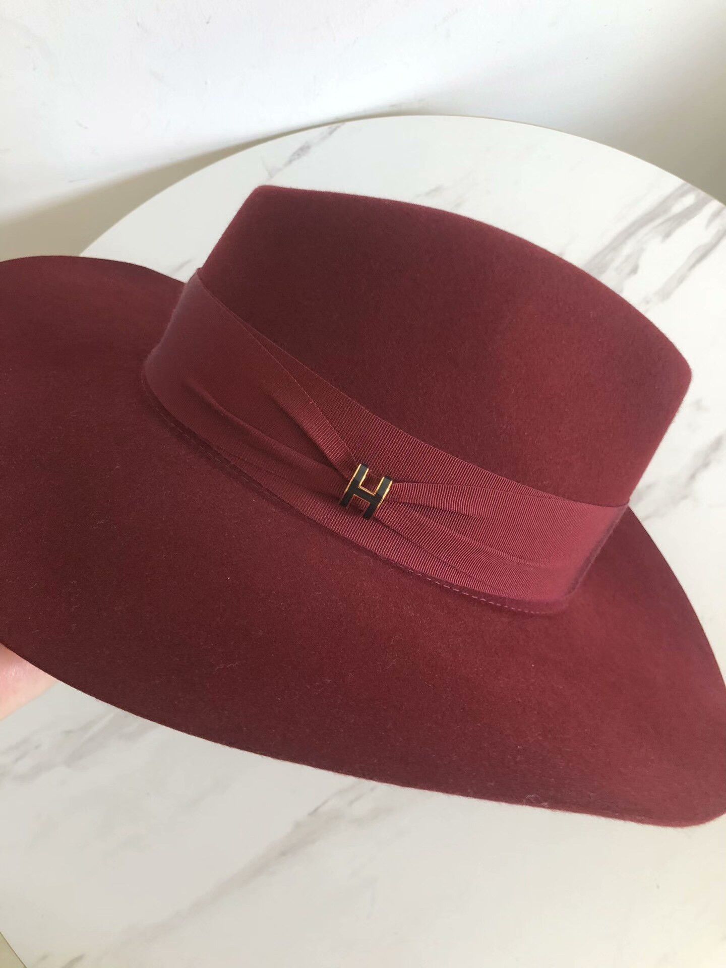 Hermes Hermes Burgundy Wide Brim Hat Size ONE SIZE - 1 Thumbnail