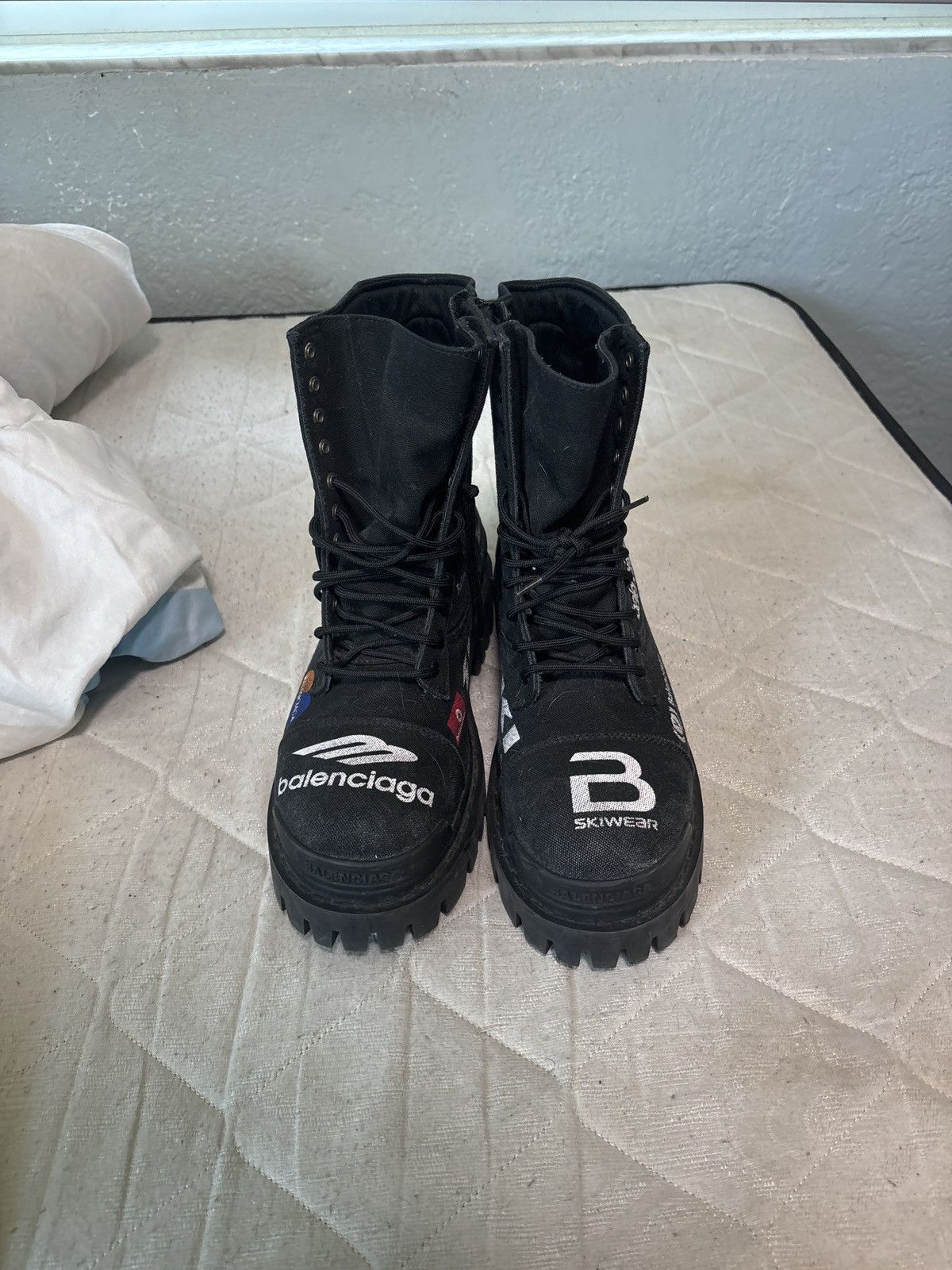 Balenciaga All over logo boot Size US 11.5 / EU 44-45 - 1 Thumbnail