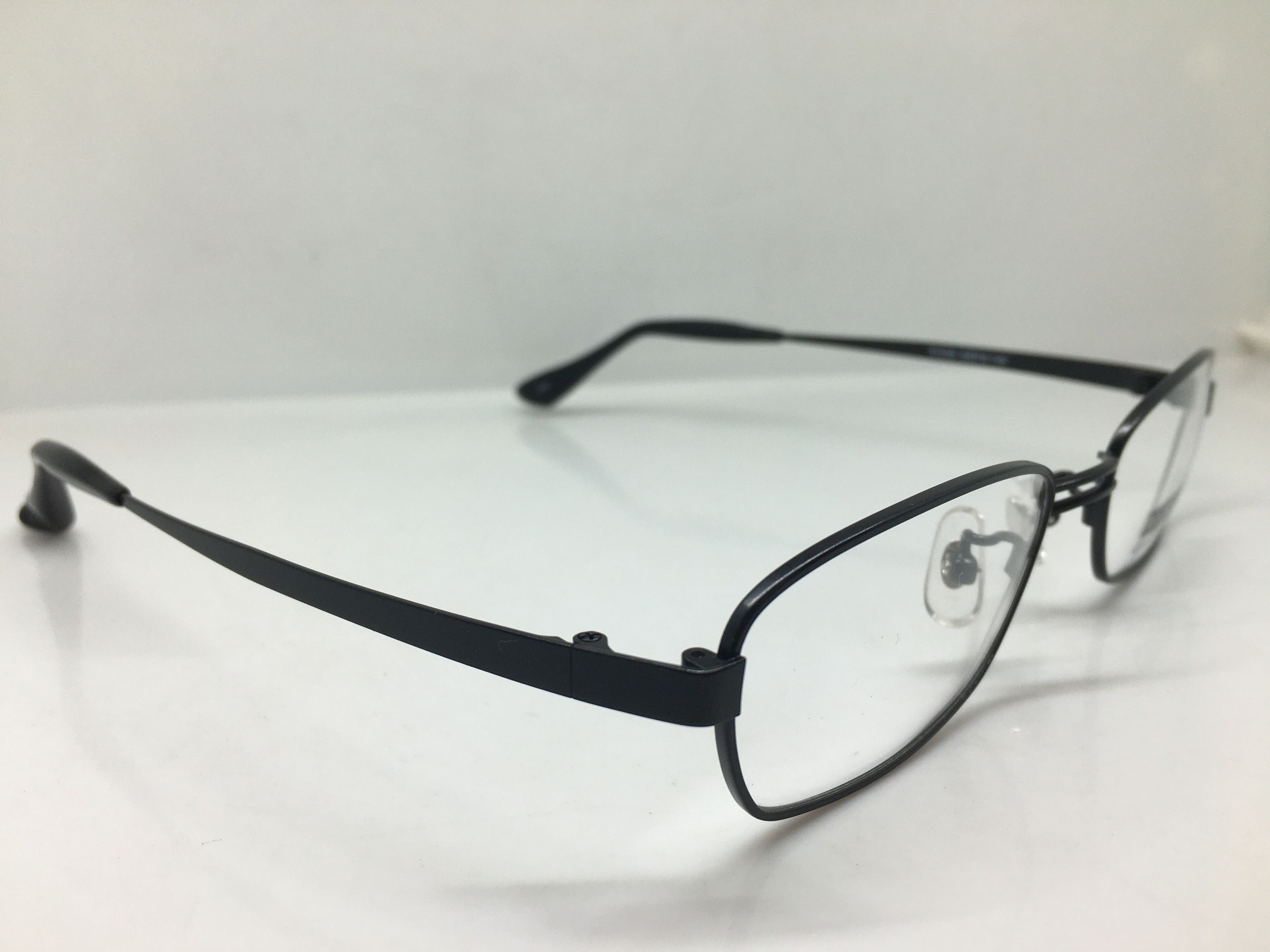 Vintage Vintage Rachel Cox R1246 Black RX Eyeglasses Frame Size ONE SIZE - 2 Thumbnail