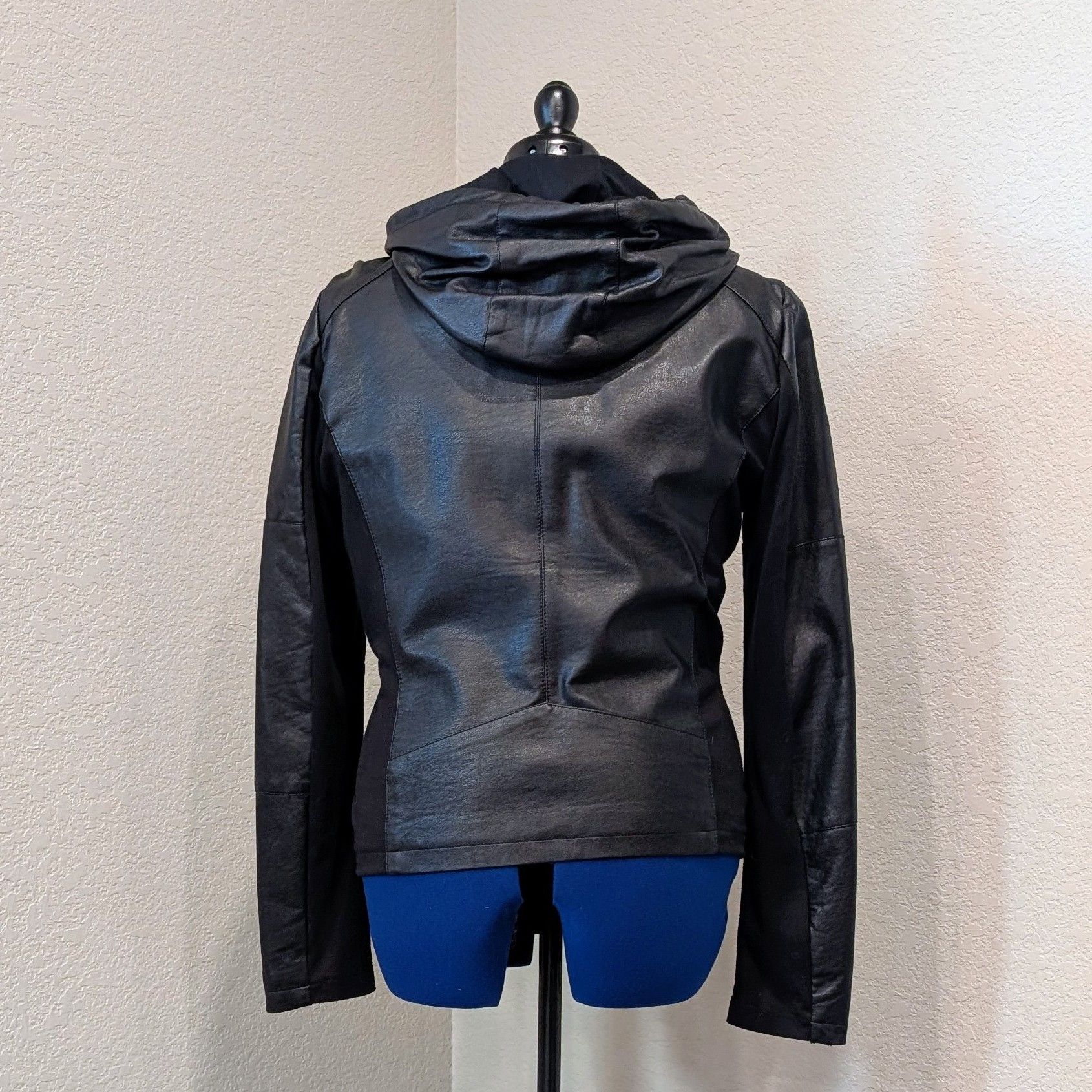 Guess Guess Faux Leather Hooded Motorcycle Jacket Women's Size XL Size XL / US 12-14 / IT 48-50 - 2 Thumbnail