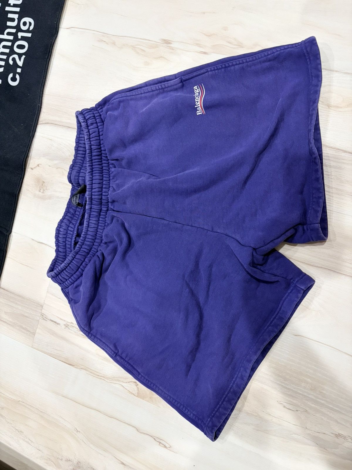 Balenciaga Balenciaga short Size US 34 / EU 50 - 1 Thumbnail