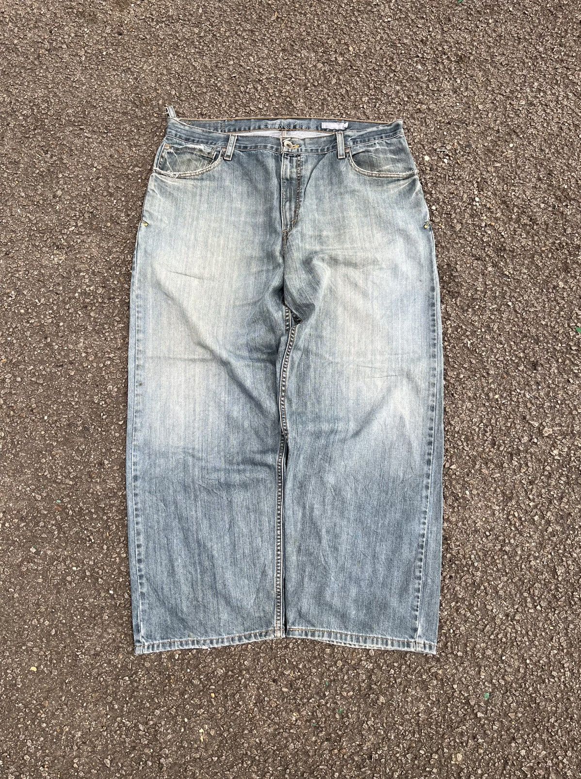 Levi's VINTAGE 90s LEVI'S SILVERTAB BAGGY DENIM SKATER JEANS Y2K Size US 38 / EU 54 - 1 Thumbnail