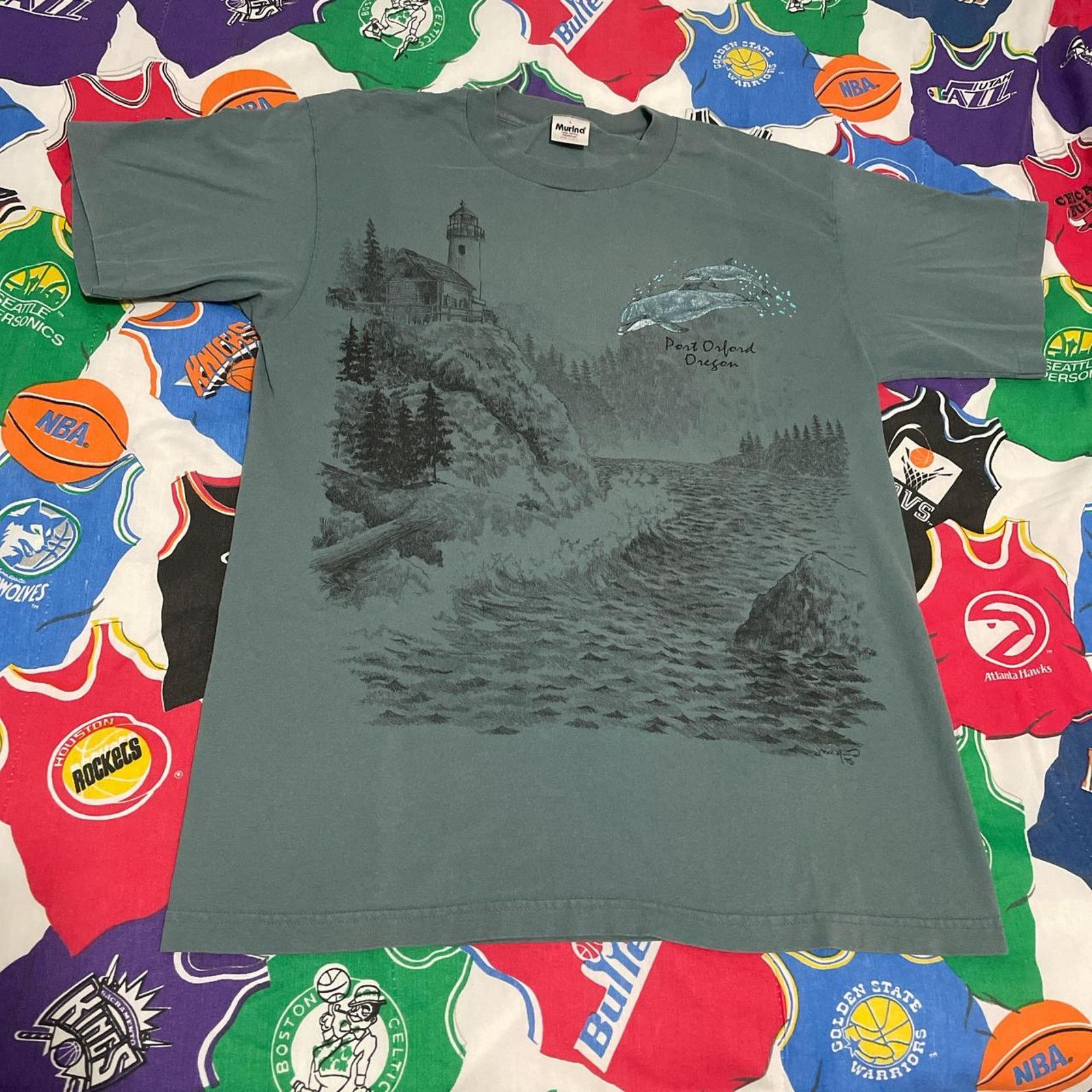 Ocean Pacific × Vintage Vintage 90s Dolphin Ocean Board Riding Surf Boat Water Tee Size US L / EU 52-54 / 3 - 1 Thumbnail