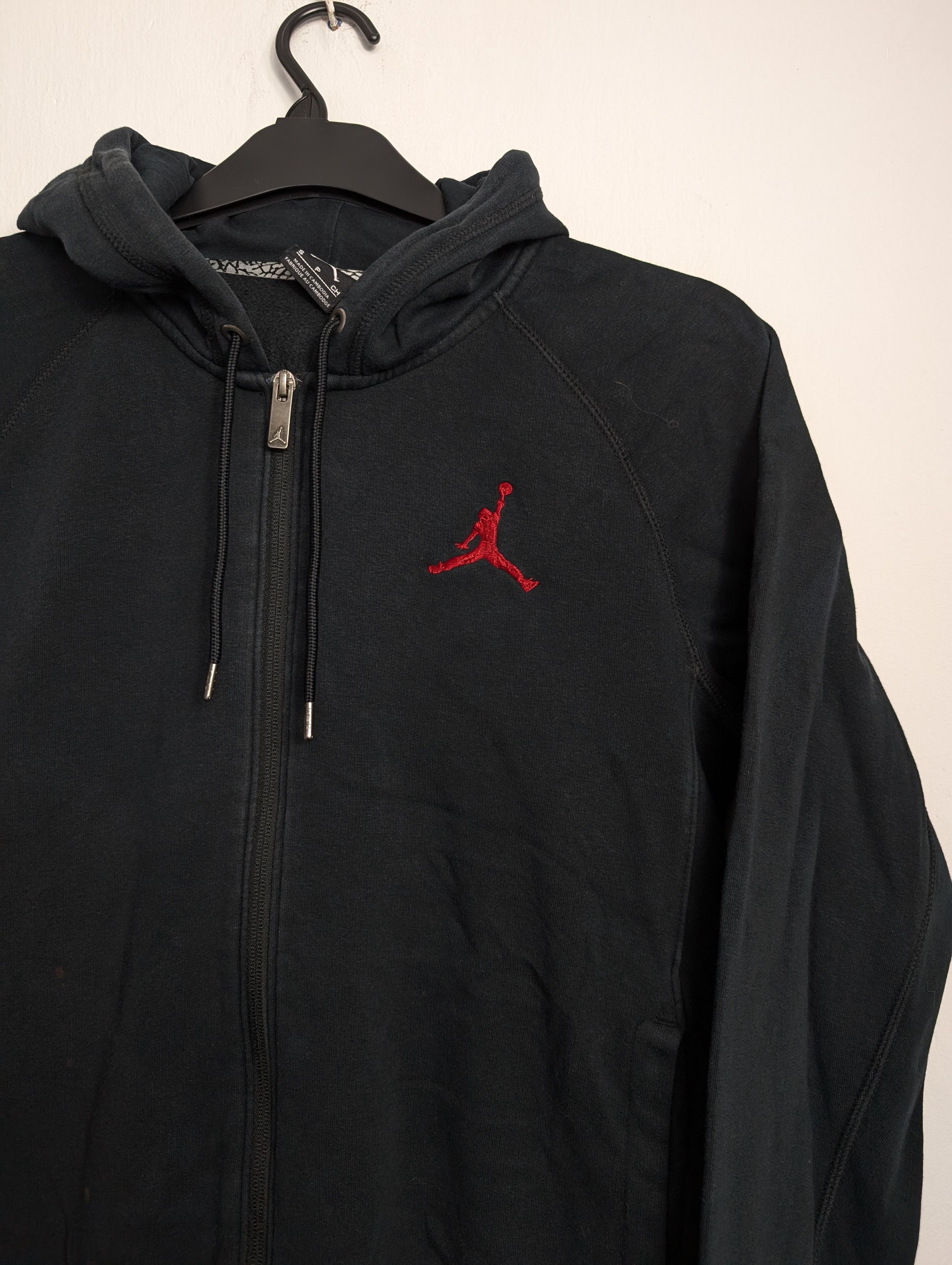 Jordan Brand × Nike Vintage Air Jordan Zip Hoodie Y2K Streetwear Size US S / EU 44-46 / 1 - 2 Thumbnail