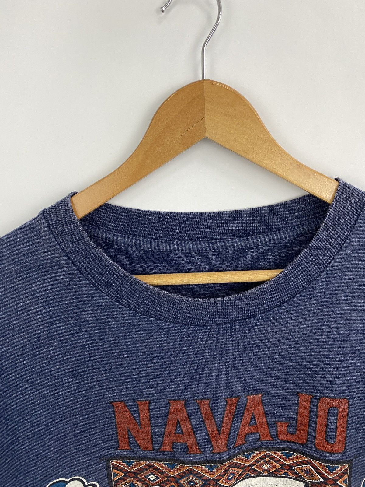 Native 🇺🇸 Vintage 90s Navajo Indian people NATIVE AMERICAN SELFPHOTO Size US XL / EU 56 / 4 - 5 Thumbnail