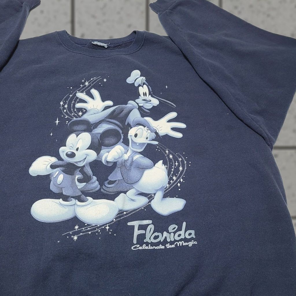 Disney VINTAGE Disney Characters Florida Crewneck Sweatshirt Navy Blue Women L Crew Neck Pullover Disney Size L / US 10 / IT 46 - 1 Thumbnail