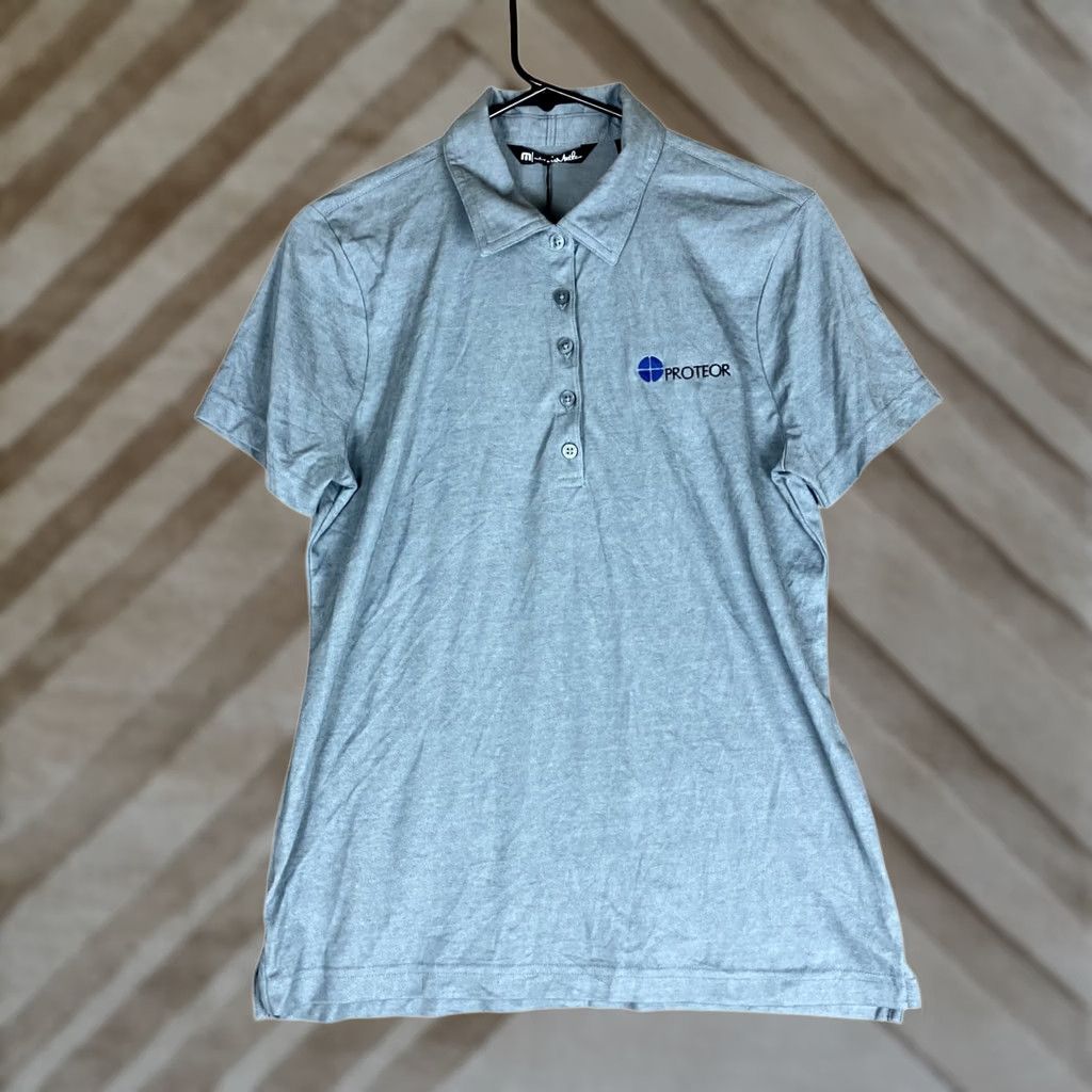 TravisMathew Travis Mathew Womens Shirt Polo Gray Short Sleeve Pima Cotton Blend Medium Clothes Athleisure Workwear Shirt Belts? Size M / US 6-8 / IT 42-44 - 1 Thumbnail