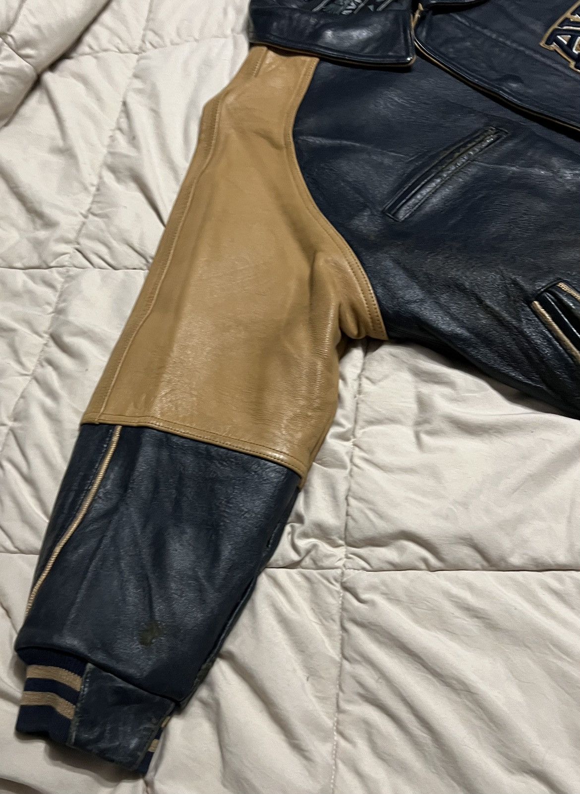 Avirex Vintage Avirex dark blue and beige leather jacket 3xl Size US XXL / EU 58 / 5 - 2 Thumbnail