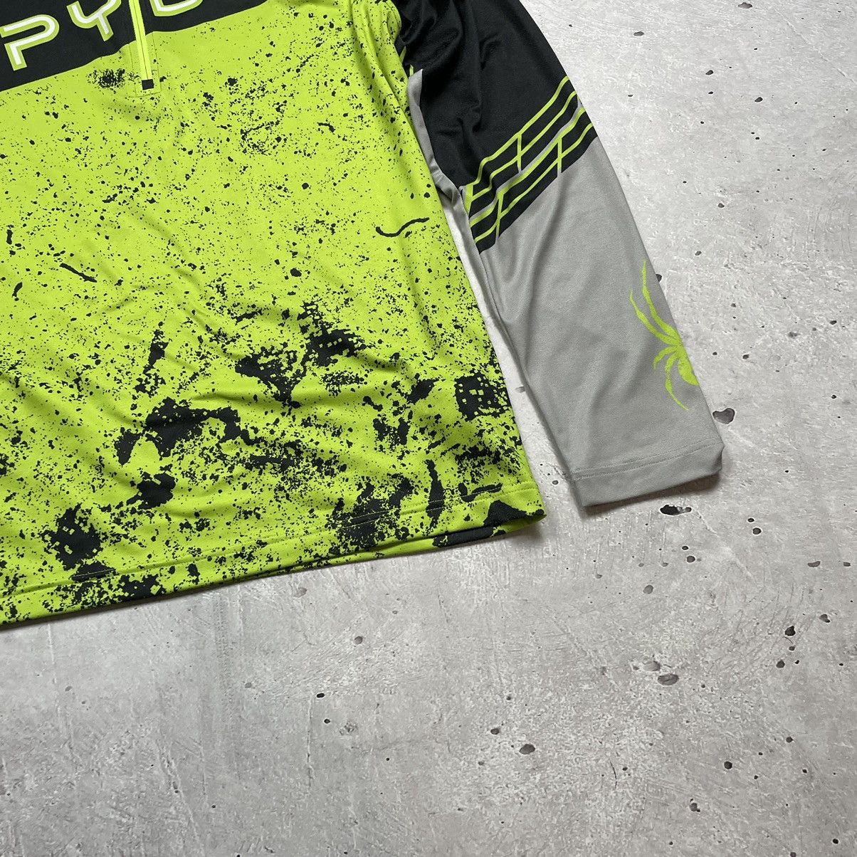 Japanese Brand × Spyder SPYDER zip T-neck pullover men’s color neon green y2k rave Size US L / EU 52-54 / 3 - 5 Thumbnail
