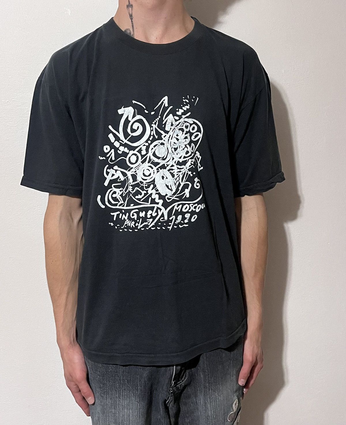 Other Jean Tinguely Moscow 1990 Art Exhibition Tee Size US L / EU 52-54 / 3 - 2 Thumbnail