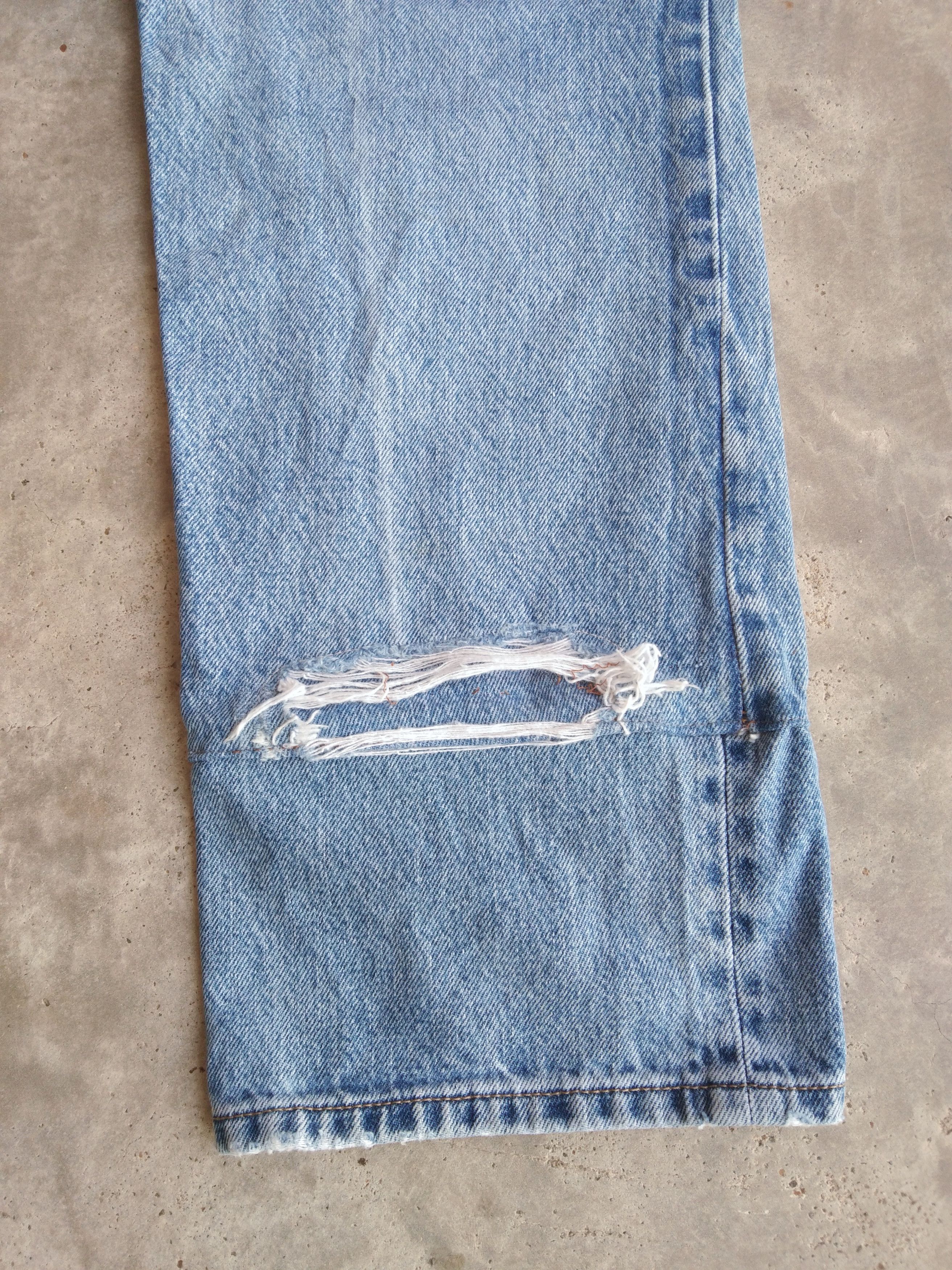 Levi's 80s Vintage Levi's 501 x Disney Made In USA Jeans 32x34 Size US 32 / EU 48 - 3 Thumbnail