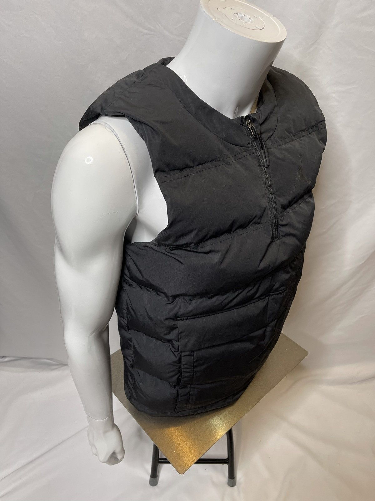 Jordan Brand Nike sb Air Jordan Tech Vest yeezy supreme kith essentials Size US S / EU 44-46 / 1 - 11 Thumbnail