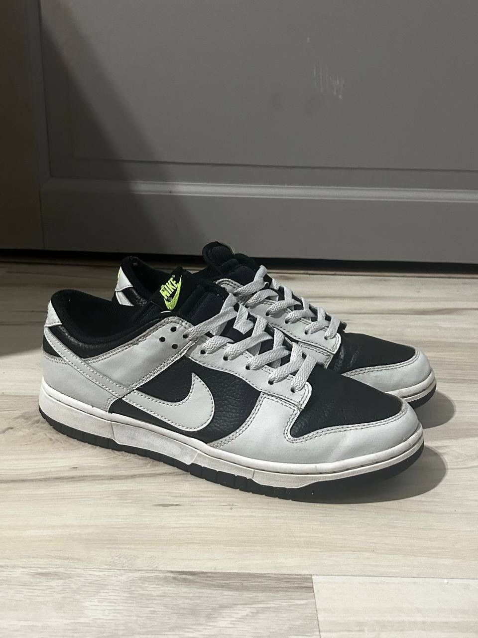 Nike Dunk Reverse Panda NeonLow Y2K 2022 Leather Hype Shoes in Black, Men's (Size 9)