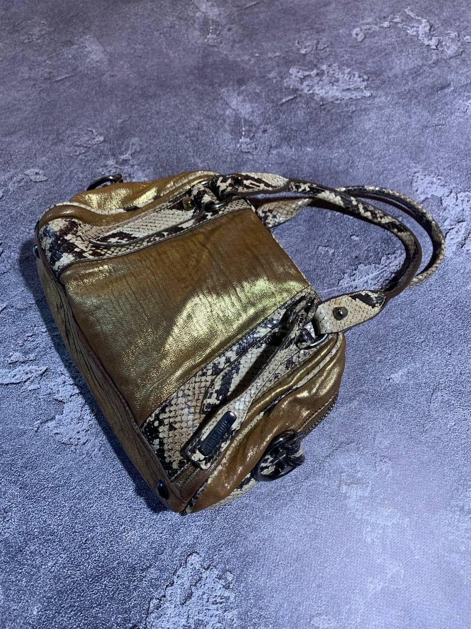 Miu Miu Miu Miu Vintage Gold Metallic Leather Zip Tote Bag Italy Size ONE SIZE - 4 Thumbnail