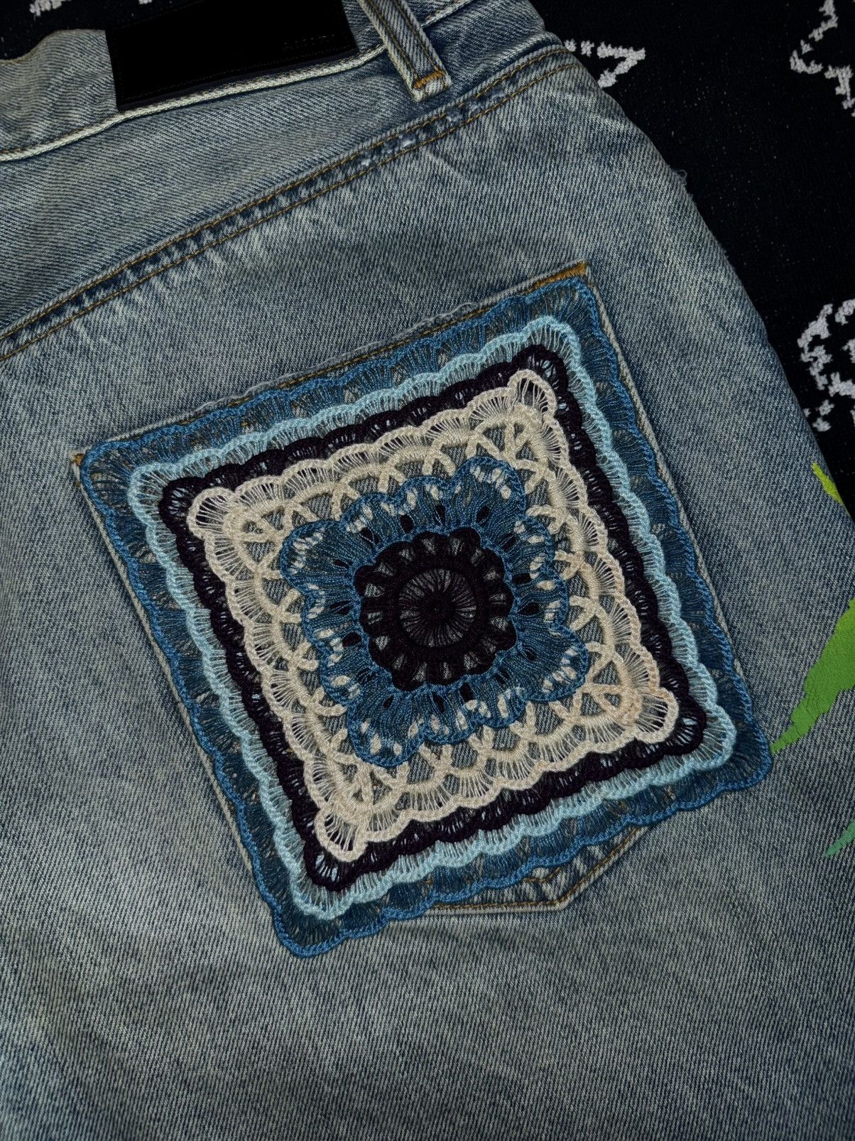 Amiri AMIRI ETERNAL HAPPINESS DENIM DISTRESSED SHORTS Size US 33 - 13 Thumbnail