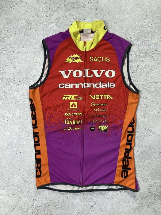 Volvo 2024 cannondale jersey