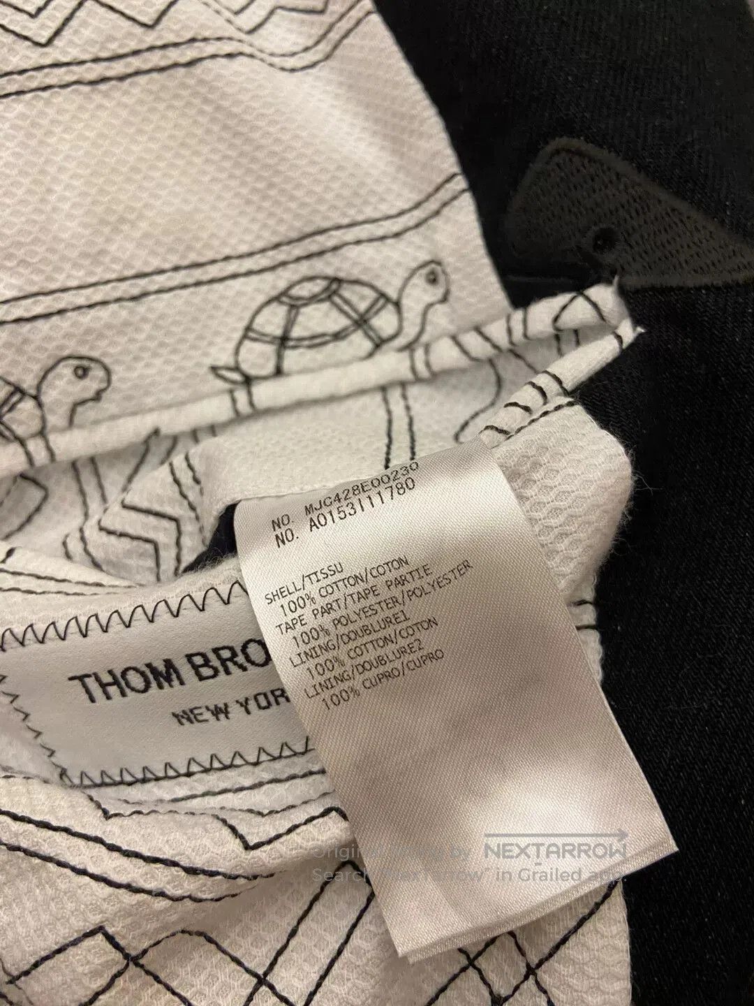Thom Browne thom browne embroidered black coat with details. Size US M / EU 48-50 / 2 - 7 Thumbnail