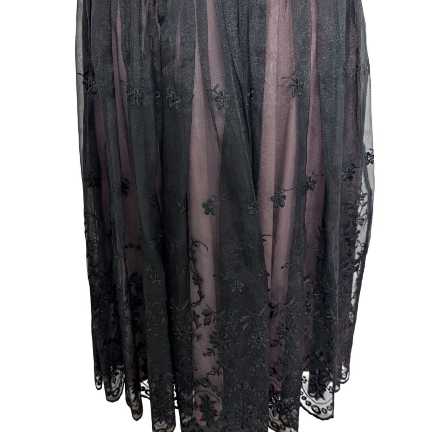 Betsey Johnson Vintage Betsey Johnson Evening Floral Midi Dress Womens M Size M / US 6-8 / IT 42-44 - 3 Thumbnail