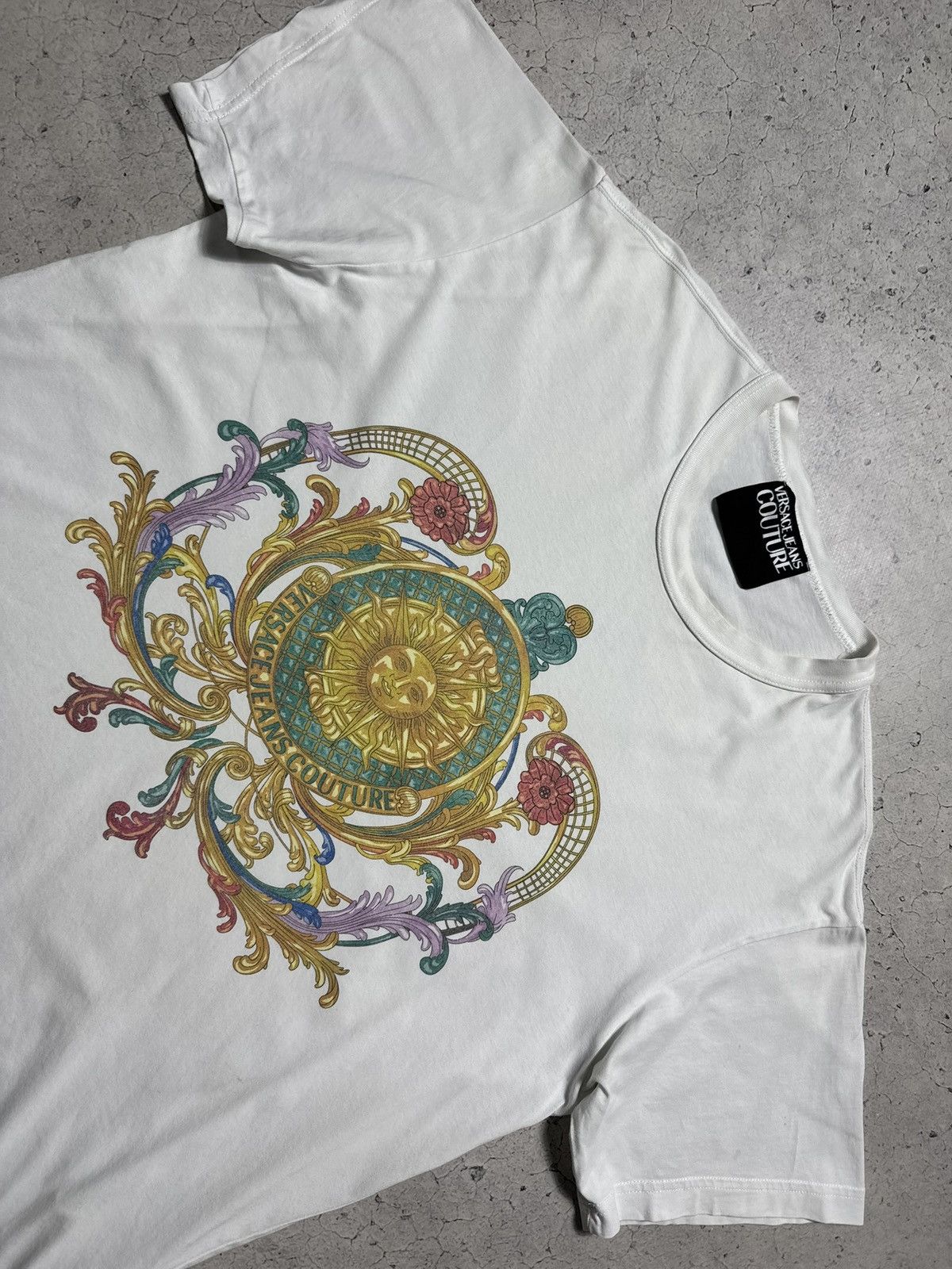 Versace Jeans Couture Versace Jeans Couture White Luxury Big Logo T-Shirt Size L Size US L / EU 52-54 / 3 - 4 Thumbnail
