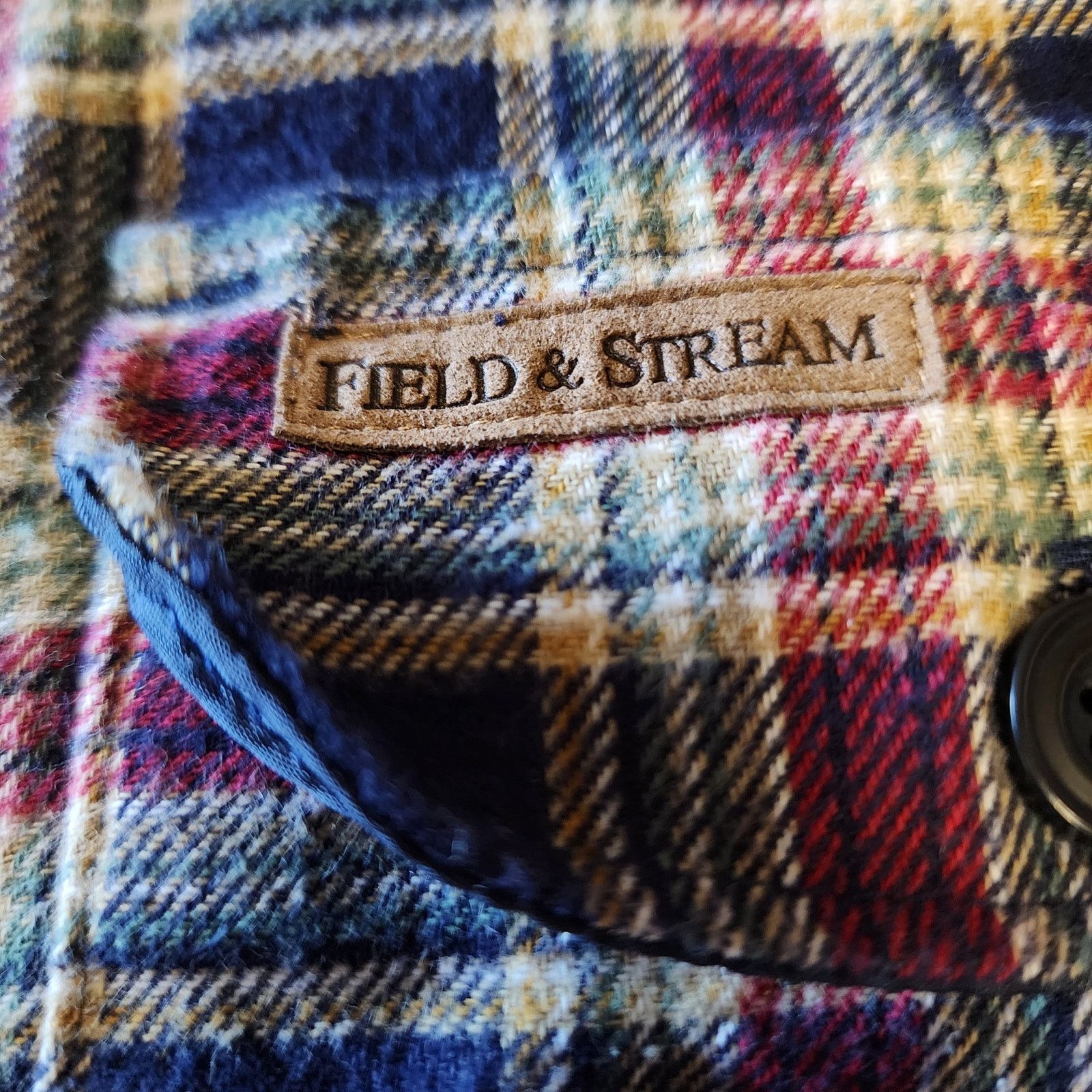 Field & Stream Field & Stream Flannel plaid Button up mens shirt Large 2414 Size US L / EU 52-54 / 3 - 3 Thumbnail