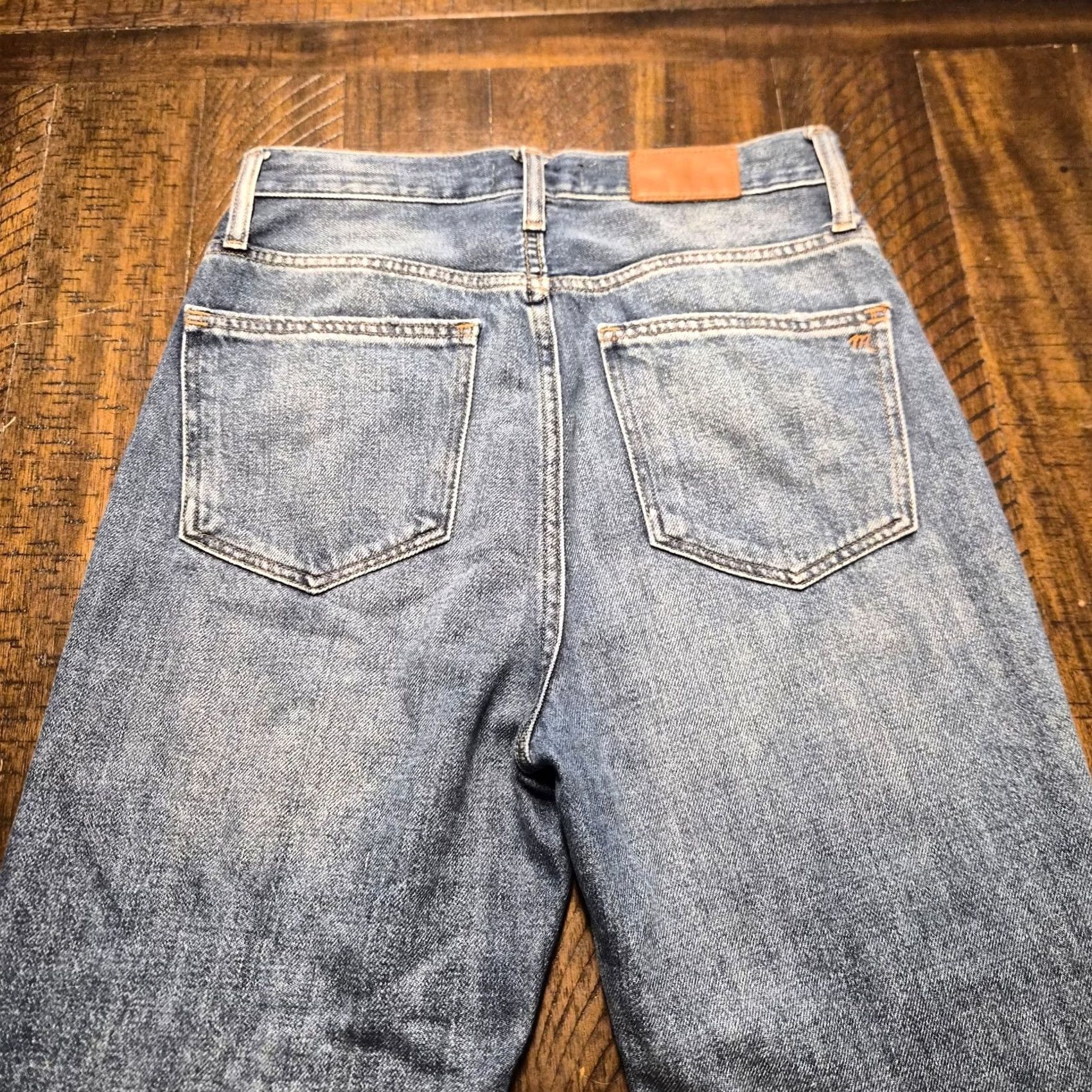 Madewell Madewell Jeans Womens Blue The Mom Jean High Rise Denim Taper Size 26 Size 26" / US 2 / IT 38 - 7 Thumbnail