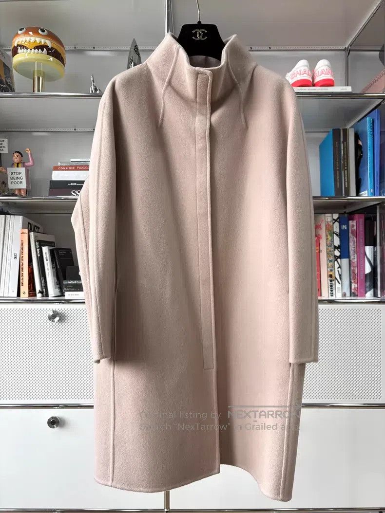 Loro Piana Loro Piana Light Pink Lamb Skin Collar Baby Cashmere Coat Size M / US 6-8 / IT 42-44 - 1 Thumbnail