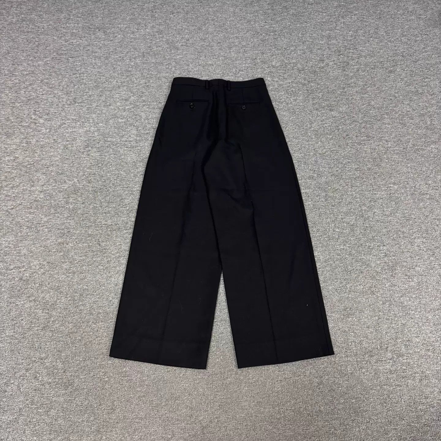 Celine Celine Black Pleated Wide-Leg Wool Trousers Size 34 99 New Size 24" / US 00 / IT 34 - 2 Thumbnail