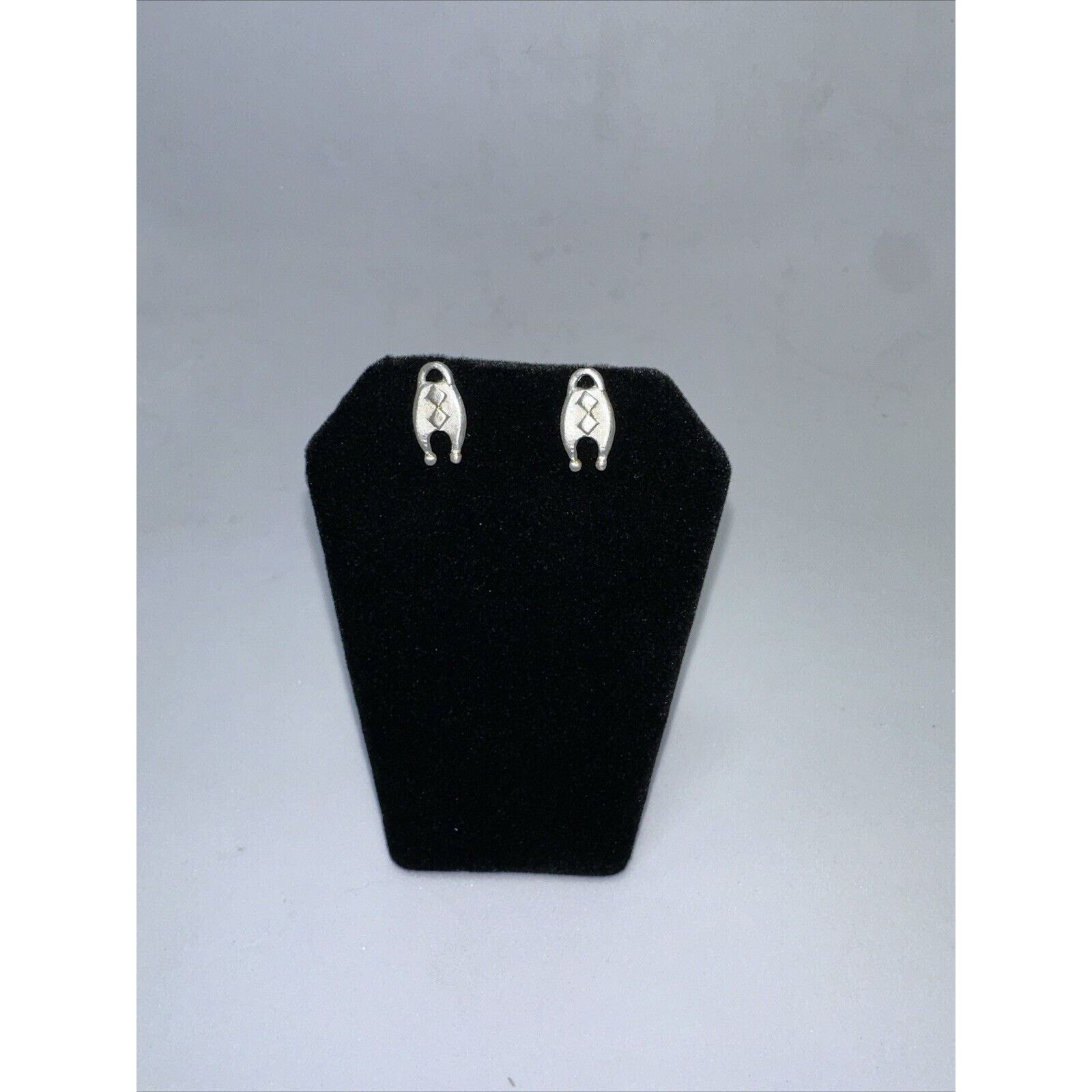Other Southwest Post Pewter Cows Calf Behind Earrings Pewter Boho Size ONE SIZE - 7 Thumbnail