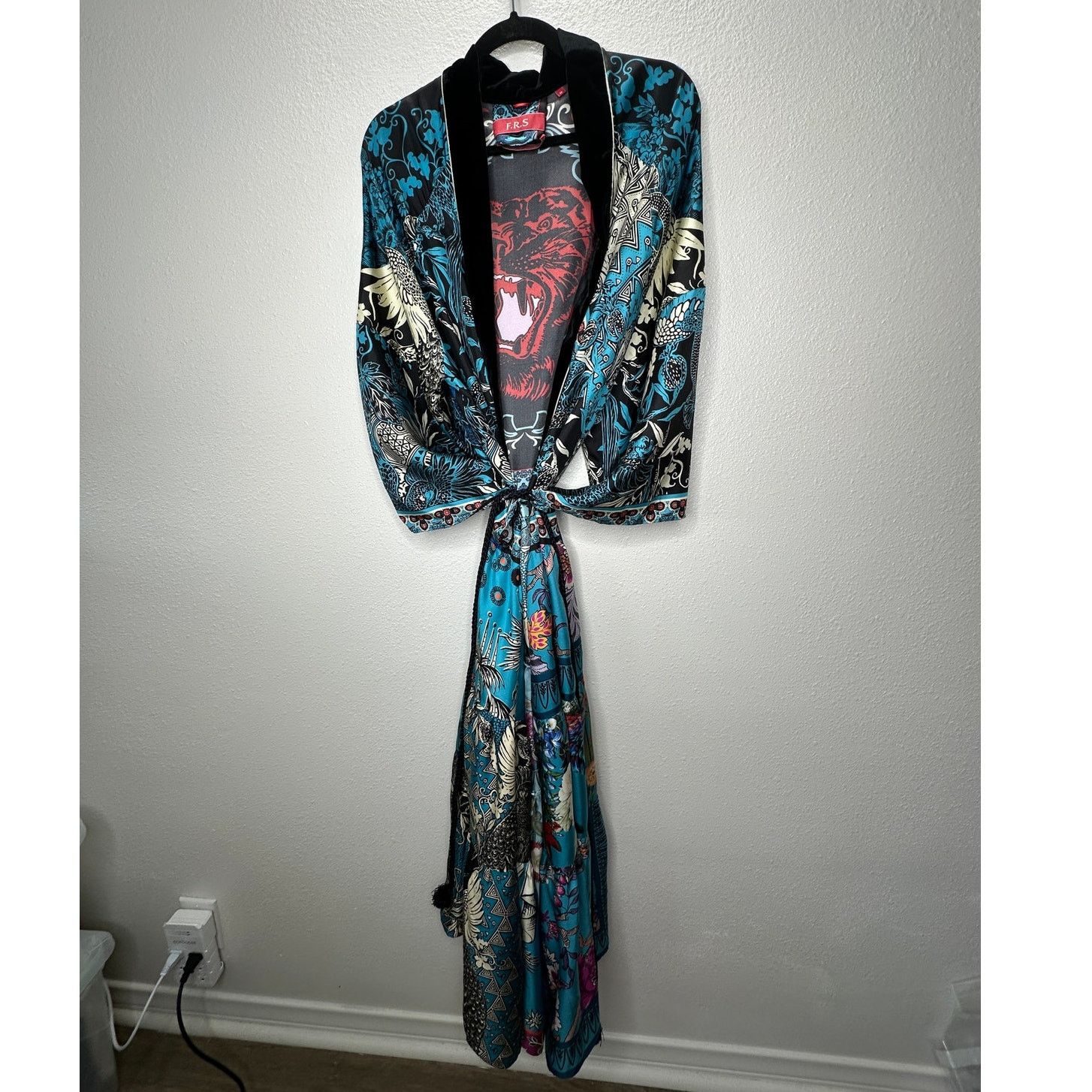 F.R.S F.R.S. Cream Black Blue Red Multi Bird Floral Tiger Kimono M Size 27" / US 4 / IT 40 - 9 Thumbnail