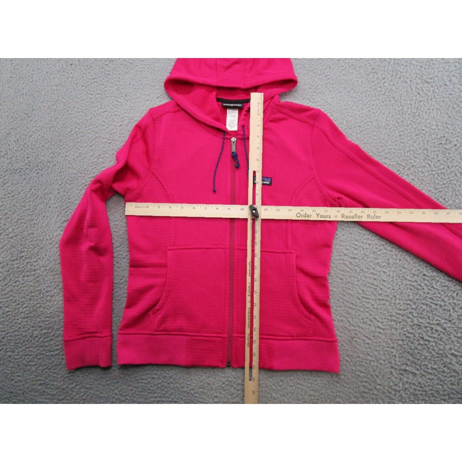 Patagonia Patagonia Thermal Waffle Pink Hoodie Sweatshirt Size Small Outdoor Hiking Women Size S / US 4 / IT 40 - 4 Thumbnail