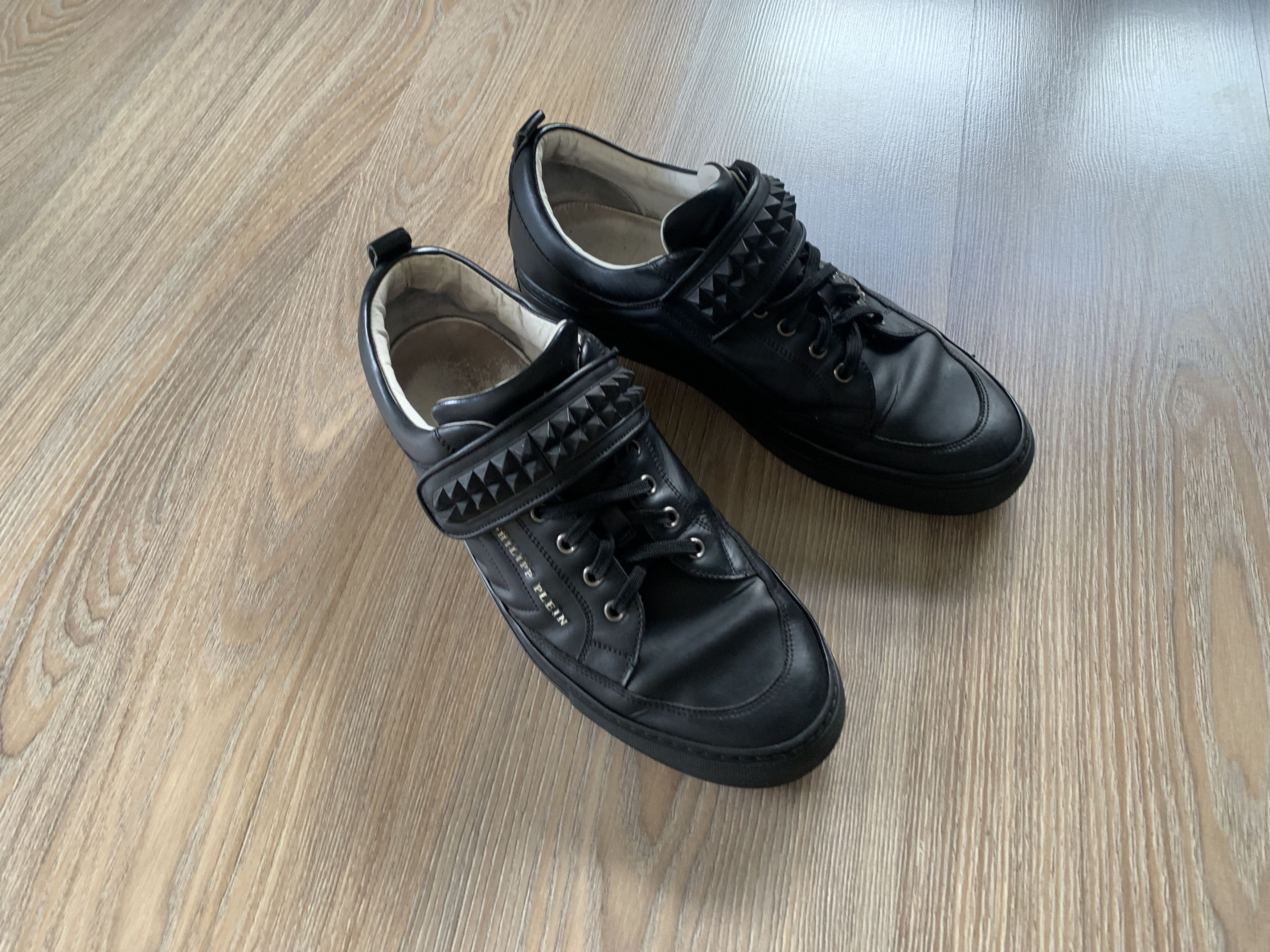 Philipp Plein Philipp Plein Mens Black Leather Low Top Sneakers Size US 11 / EU 44 - 11 Thumbnail
