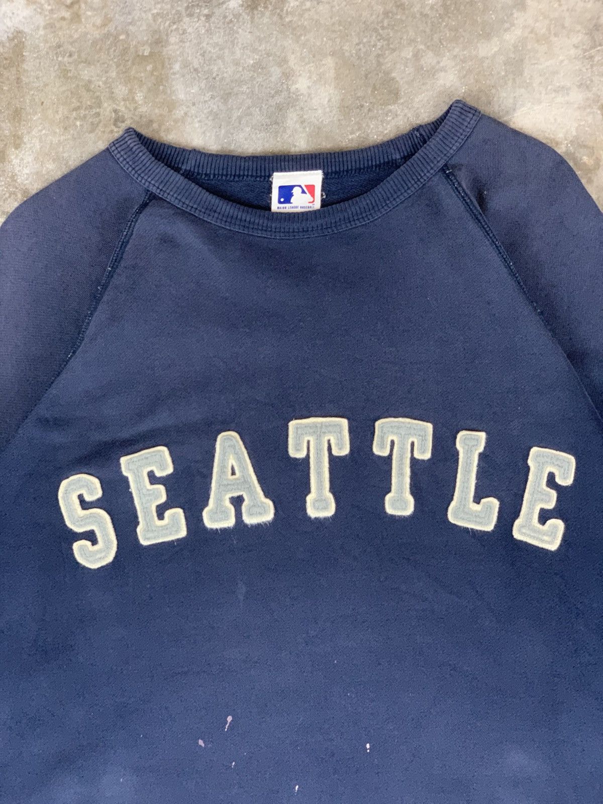 MLB × Vintage Distressed MLB Seattle Sweatshirt Size US XL / EU 56 / 4 - 3 Thumbnail